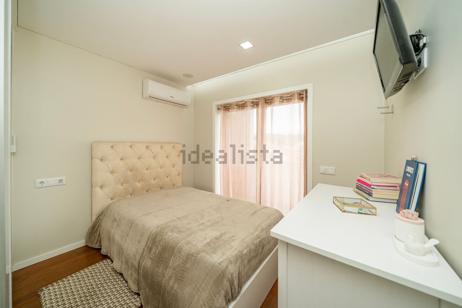 公寓 t2出售在Santa Eulália - 卧室