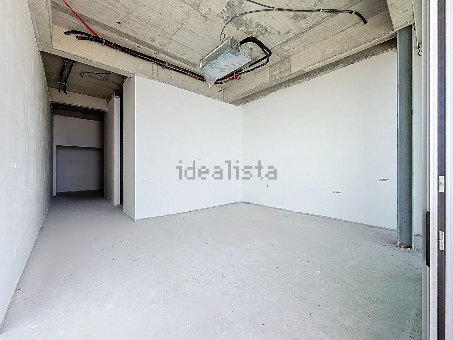 小楼房或独栋别墅出售在Avenida Dom Manuel I, 8 - 停车位