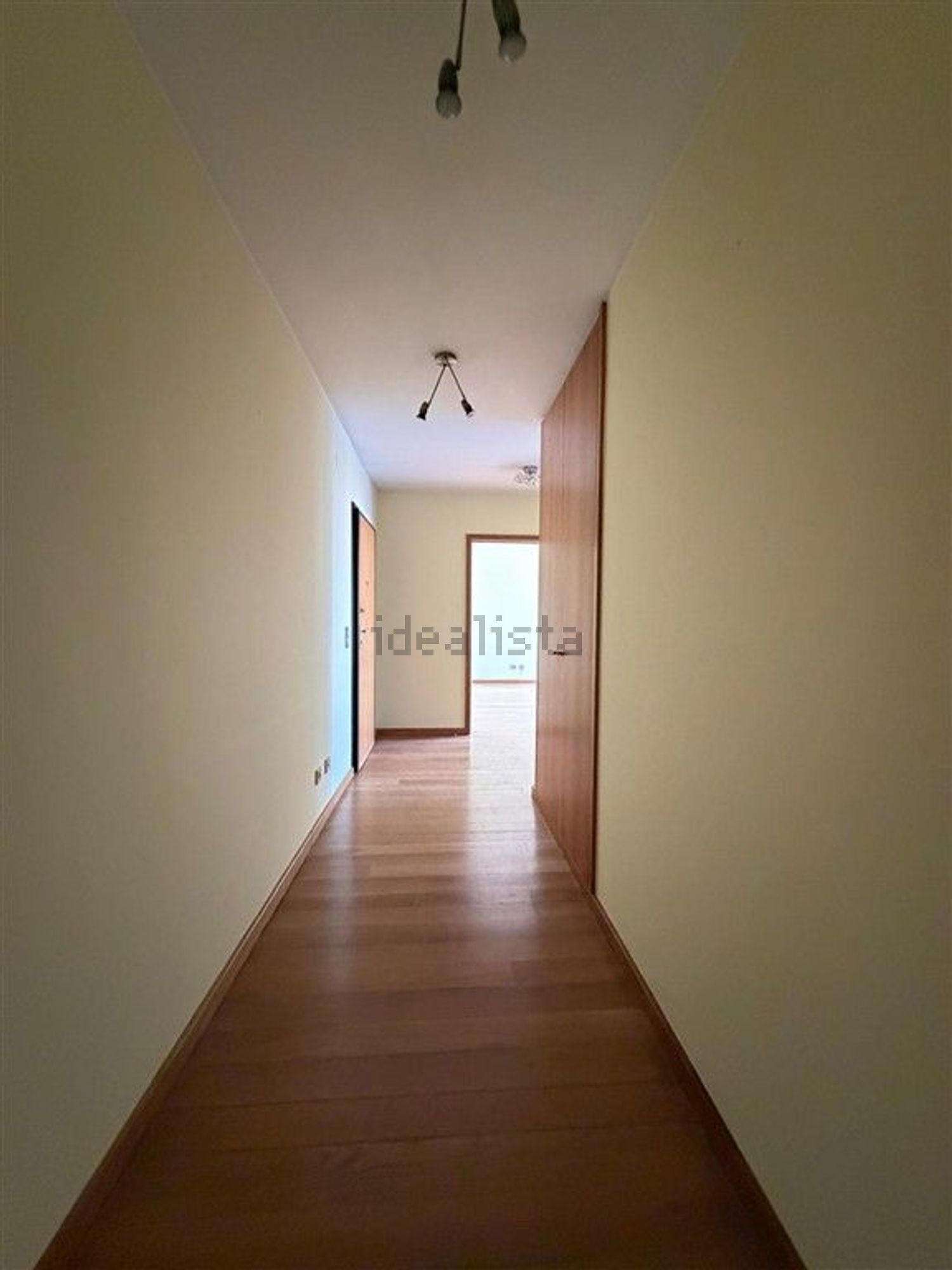出租公寓 t2在Avenida Menéres - 前厅
