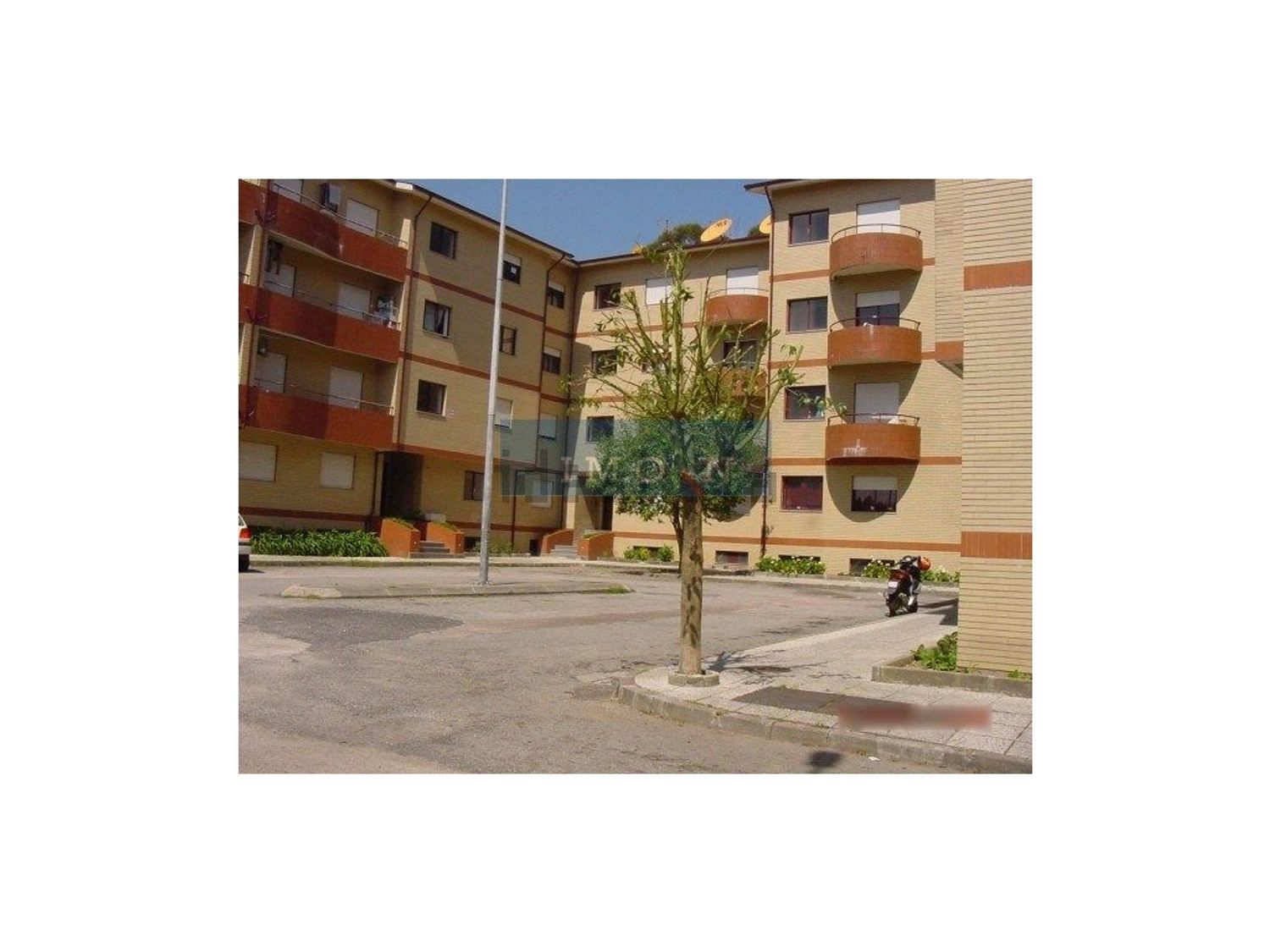 出租公寓 t1在Praceta Covinha, 98 - 外立面