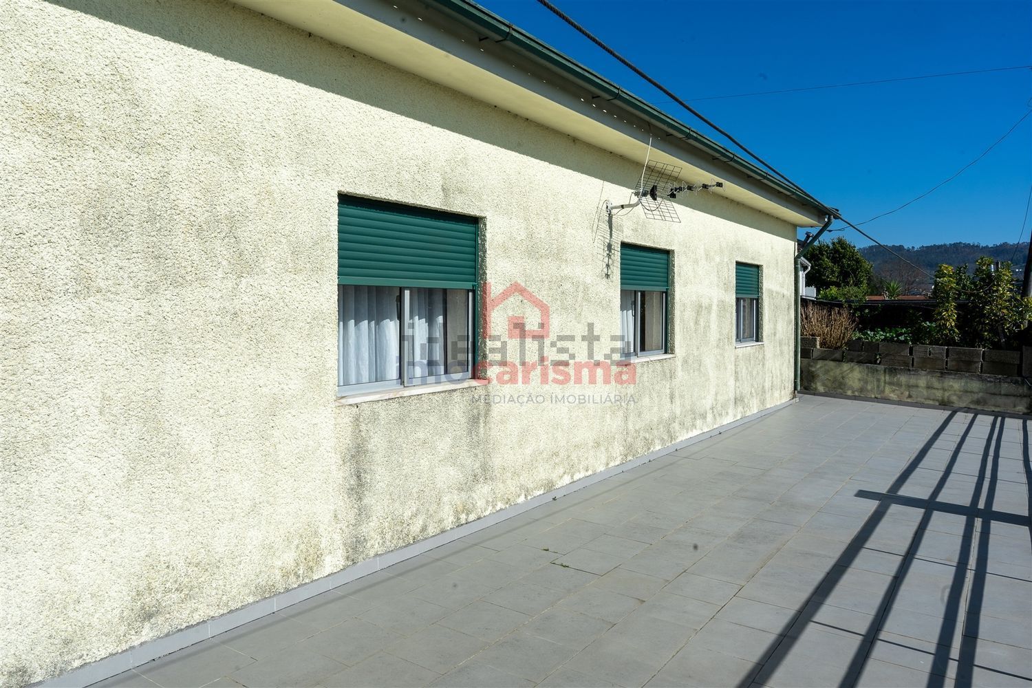 小楼房或独栋别墅出售在Rua da Lage, 20 - 视线