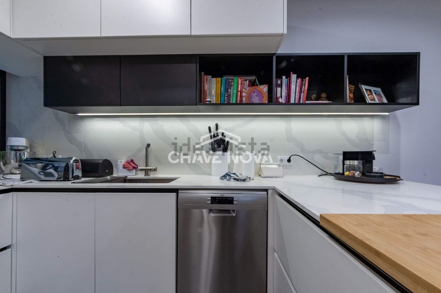 小楼房或独栋别墅出售在Avenida Central de Milheirós - 厨房