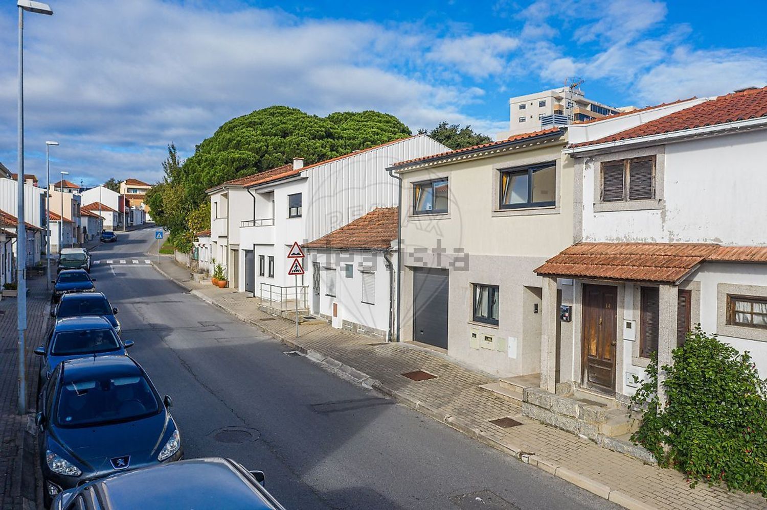 出租联排别墅在Rua Doutor Francisco de Noronha s/n - 外立面