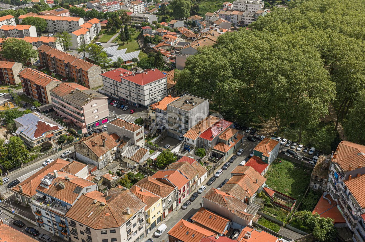 公寓 t2出售在Praça da Corujeira, 350 - 详情