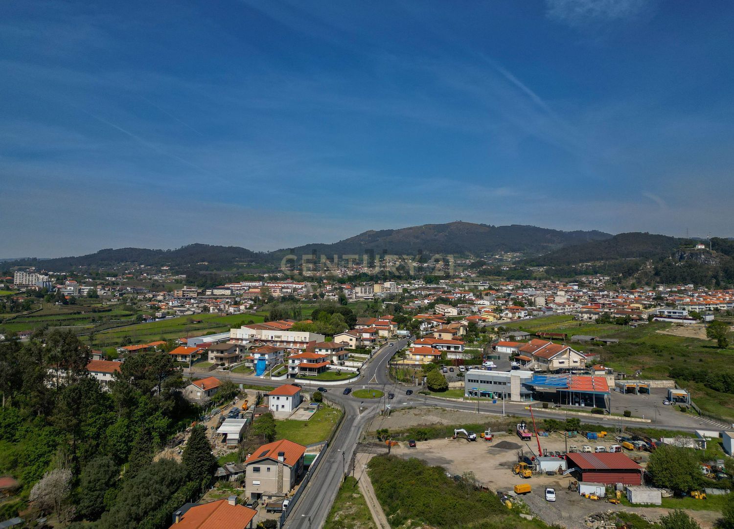 小楼房或独栋别墅出售在Rua Dona Filomena do Rosário, 18 - 视线