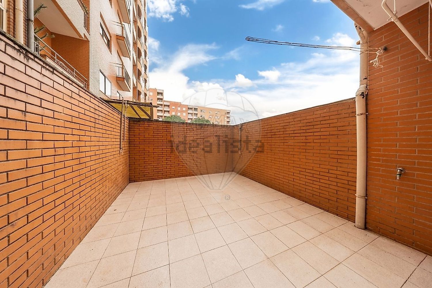 出租公寓 t2在Rua Germão Galharde, 16 - 阳台