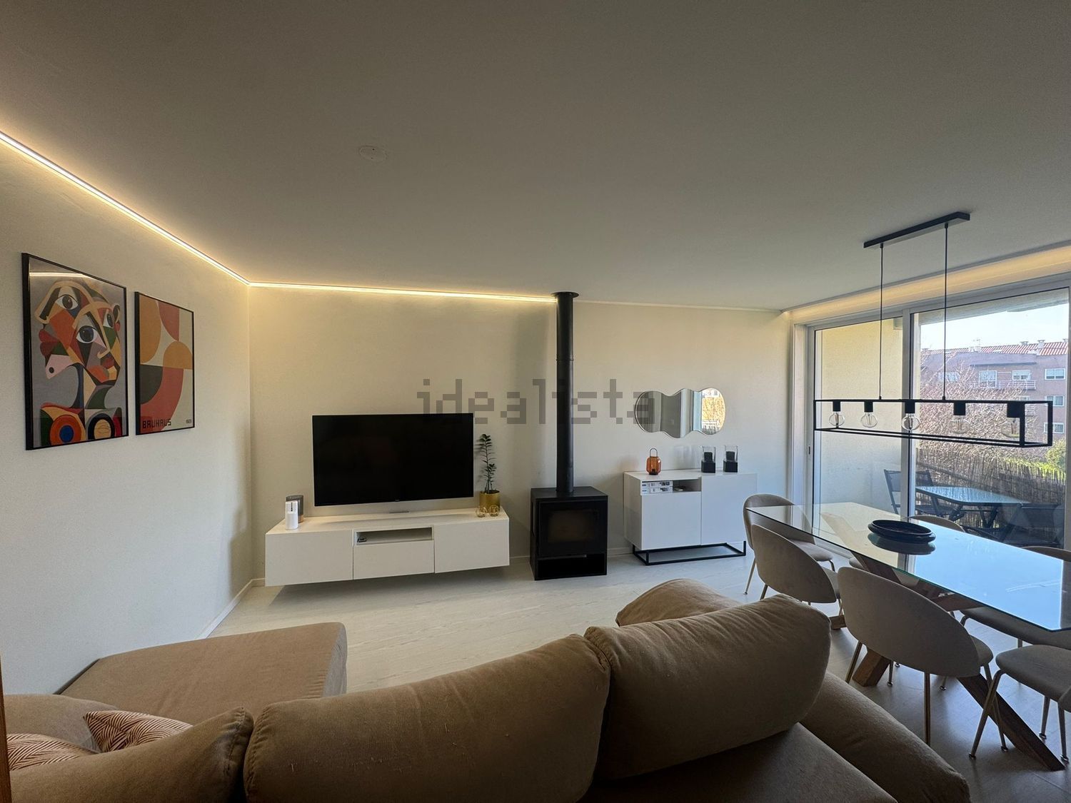 公寓 t2出售在Rua Água Viva, 57 - 客厅