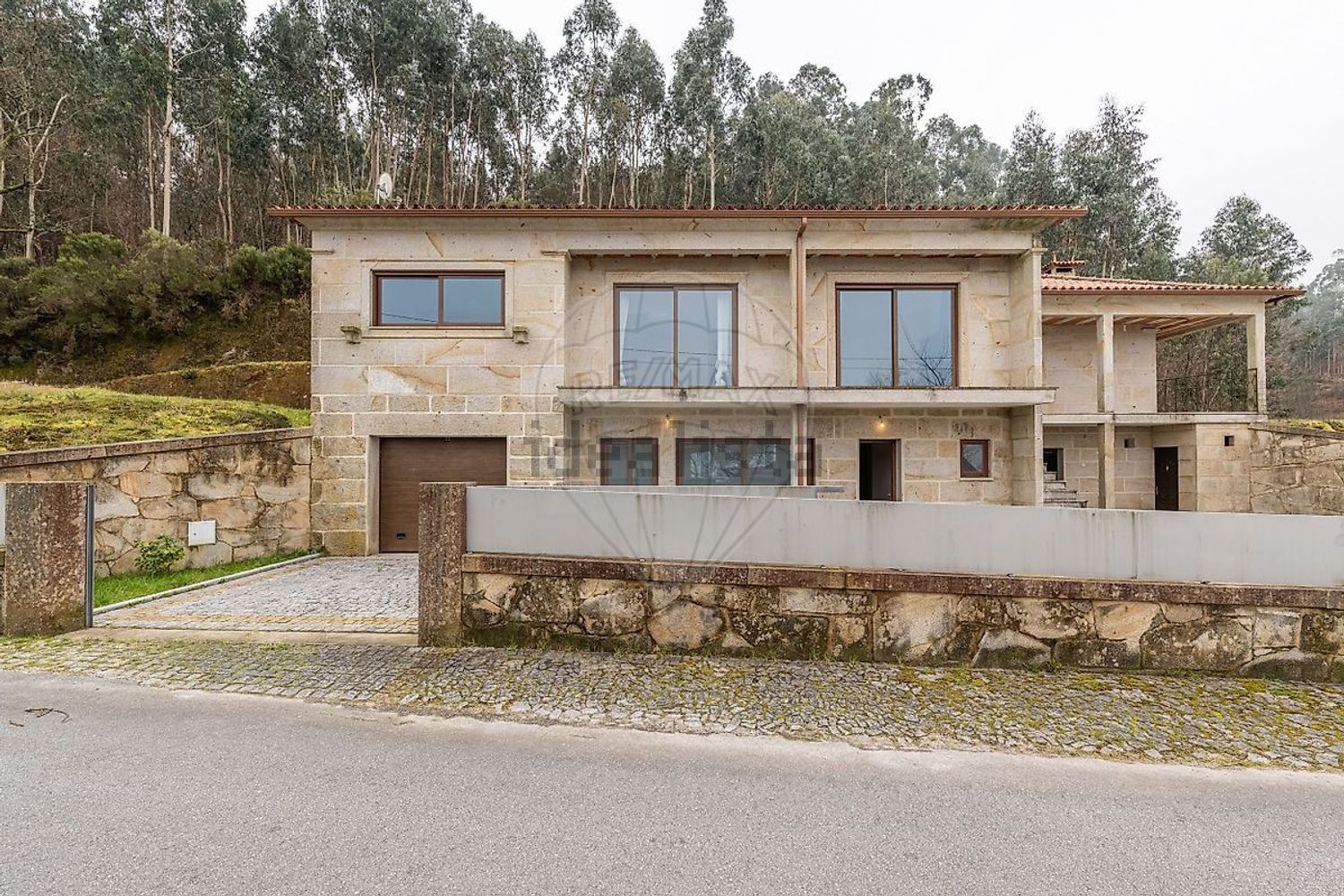 小楼房或独栋别墅出售Lugar de Padrós, 4840-050, Chamoim e Vilar, Terras de Bouro, Braga s/n - 外立面