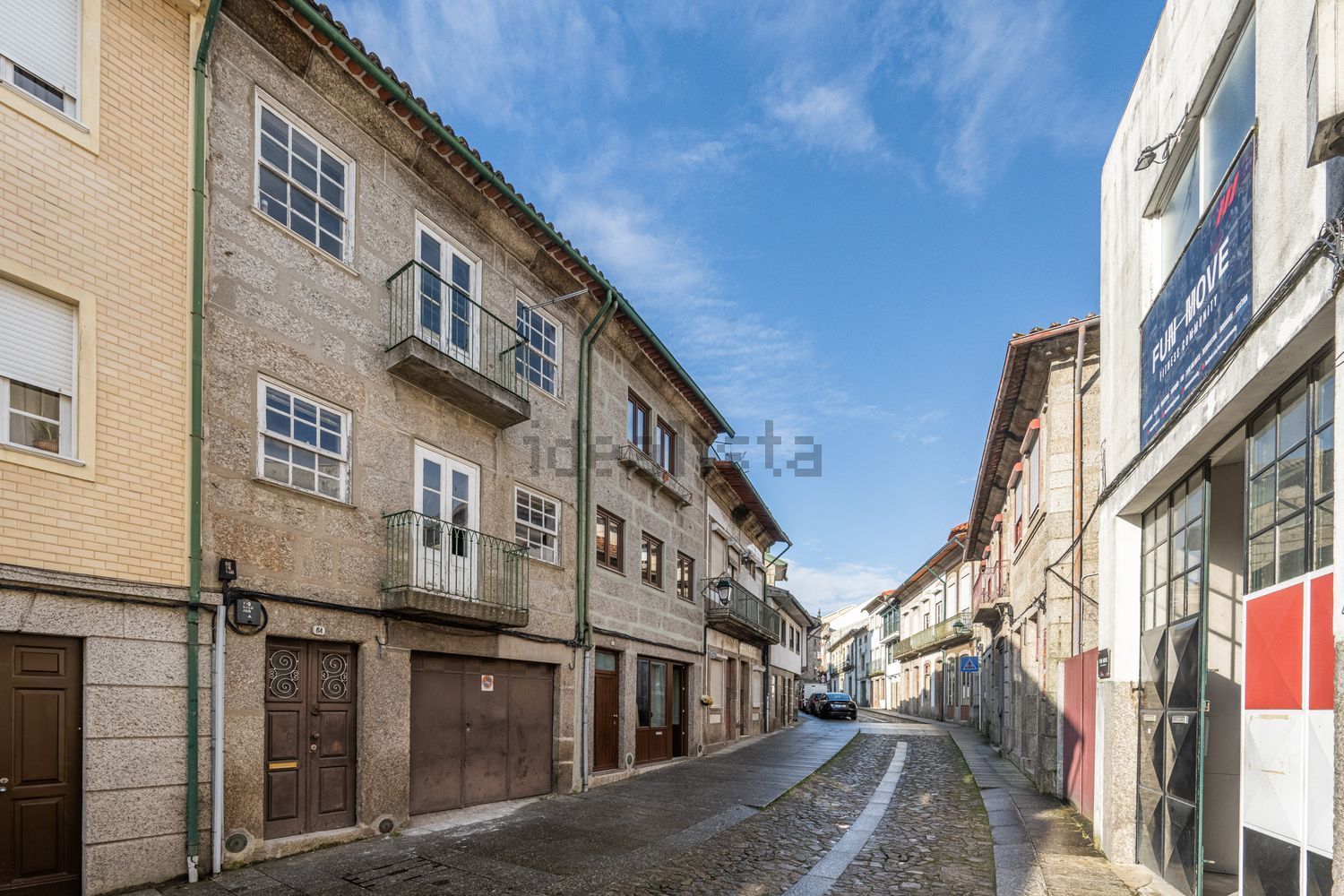 联排别墅出售在Rua da Liberdade - 外立面