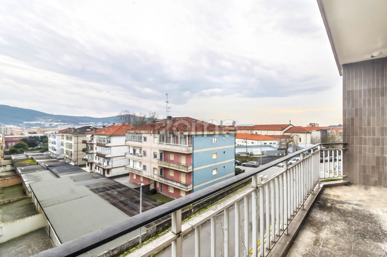 公寓 t3出售在Rua Doutor Alberto Cruz - 阳台