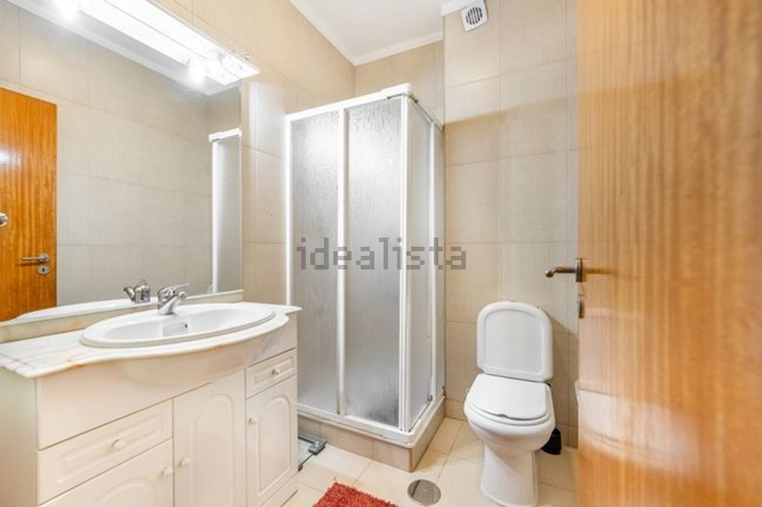 公寓 t2出售在Rua David Mourão Ferreira s/n - 卫生间