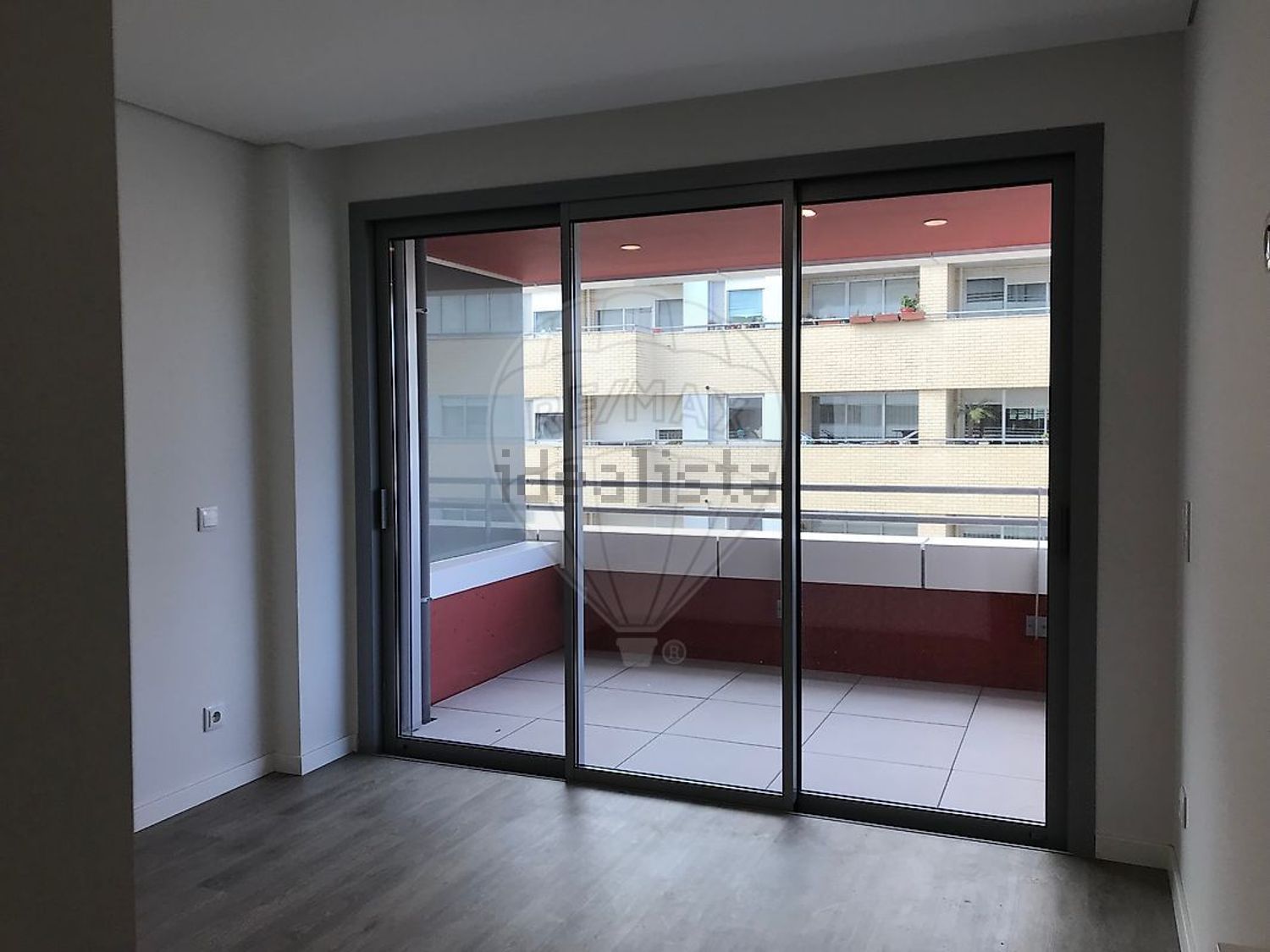 出租公寓 t2Vereda 1 à Rua dos 4 Caminhos - 阳台