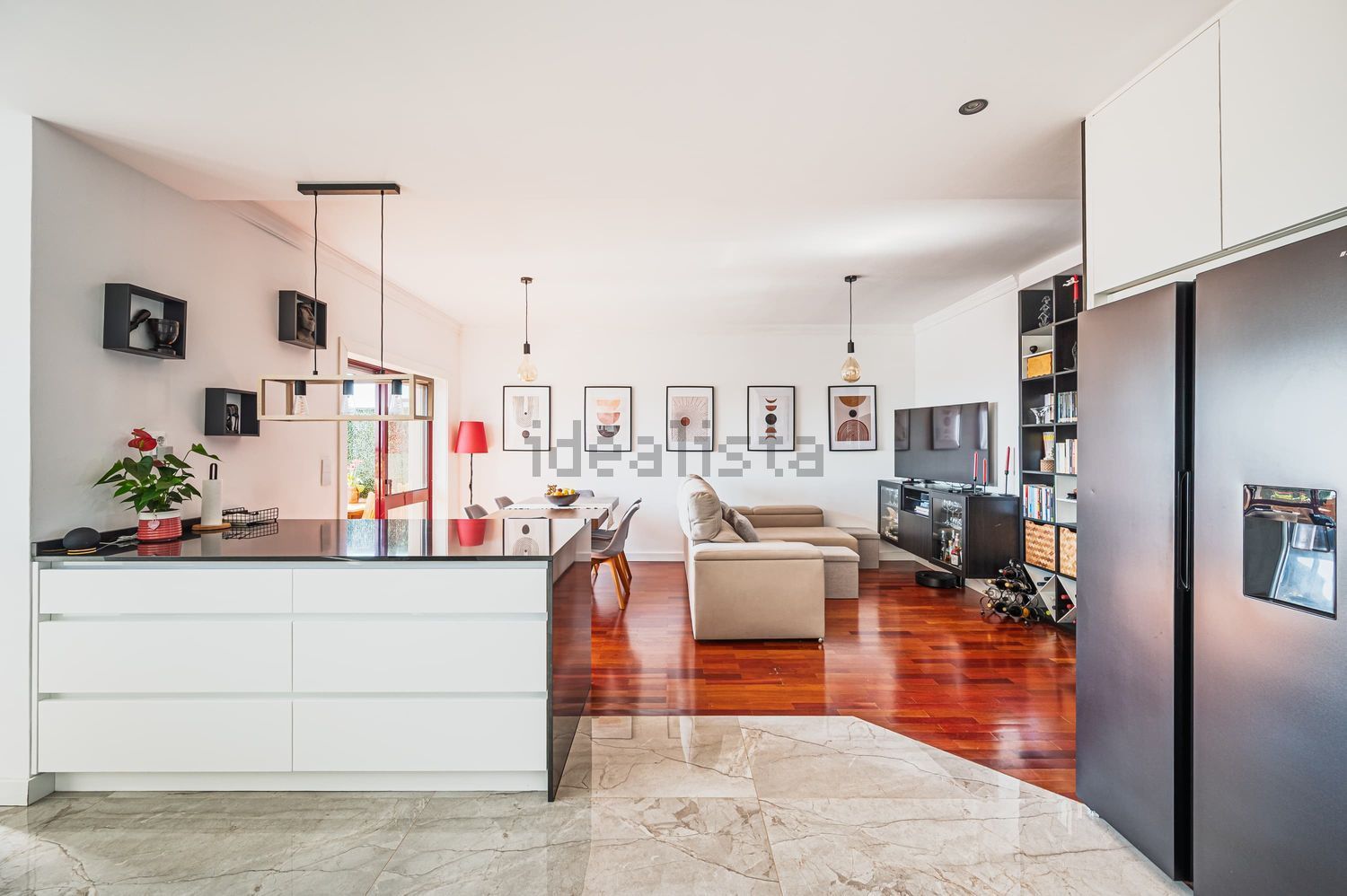公寓 t2出售在Avenida de Fernão de Magalhães, 3470 - 客厅