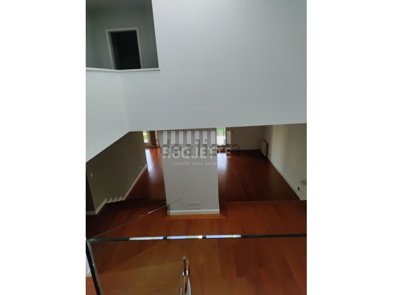 出租小楼房或独栋别墅在 Serralves - 照片