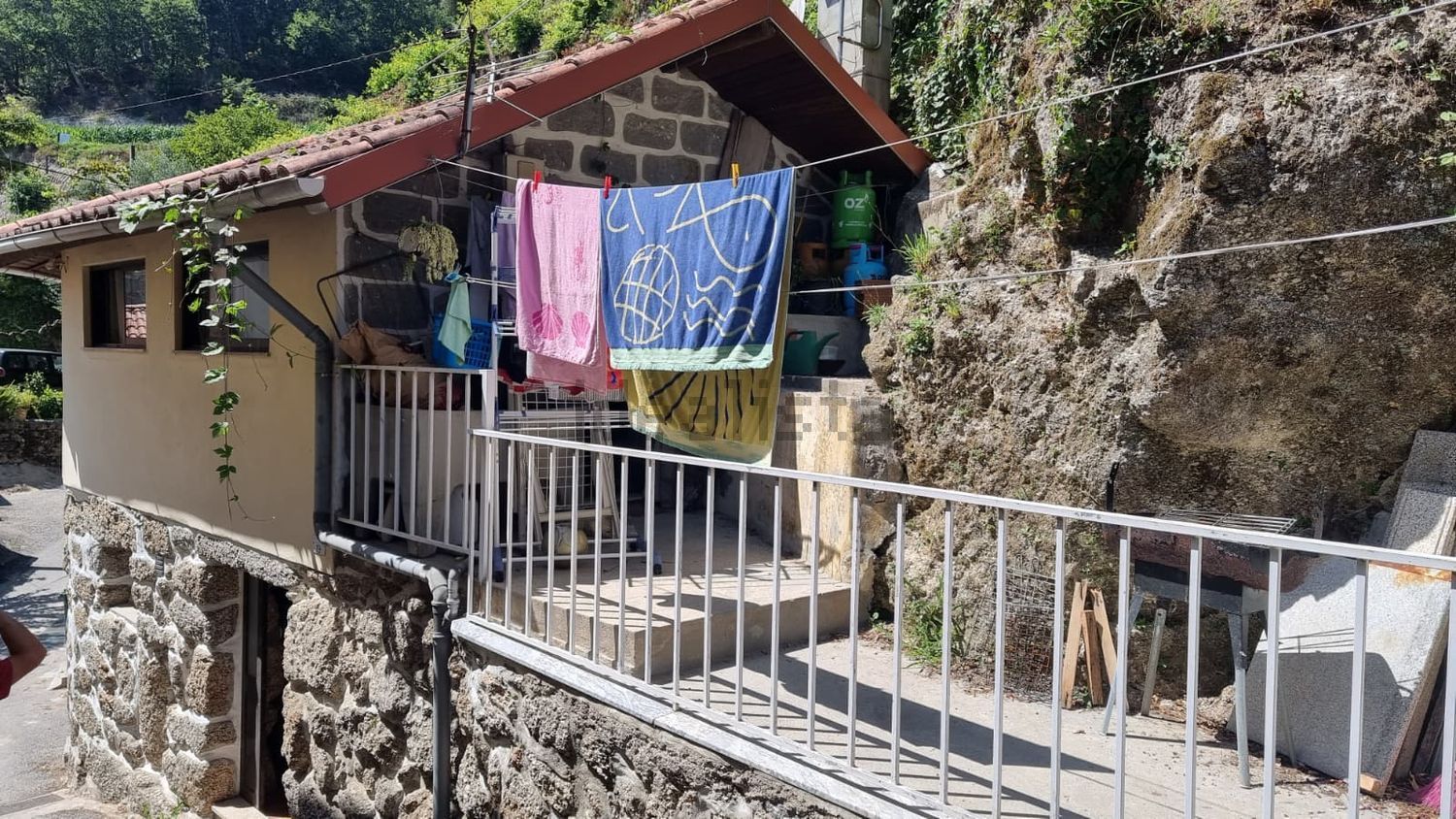 小楼房或独栋别墅出售在Rua da Laja - 照片