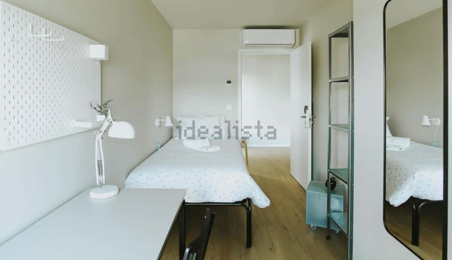 出租房间在Rua da Quinta da Armada, 22 - 卧室