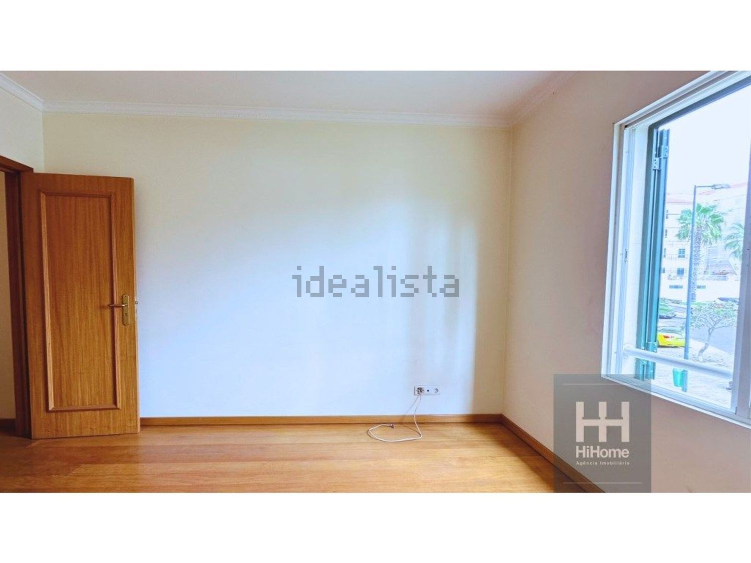 公寓 t1出售在Rua do Alto do Pico, 19 - 居住