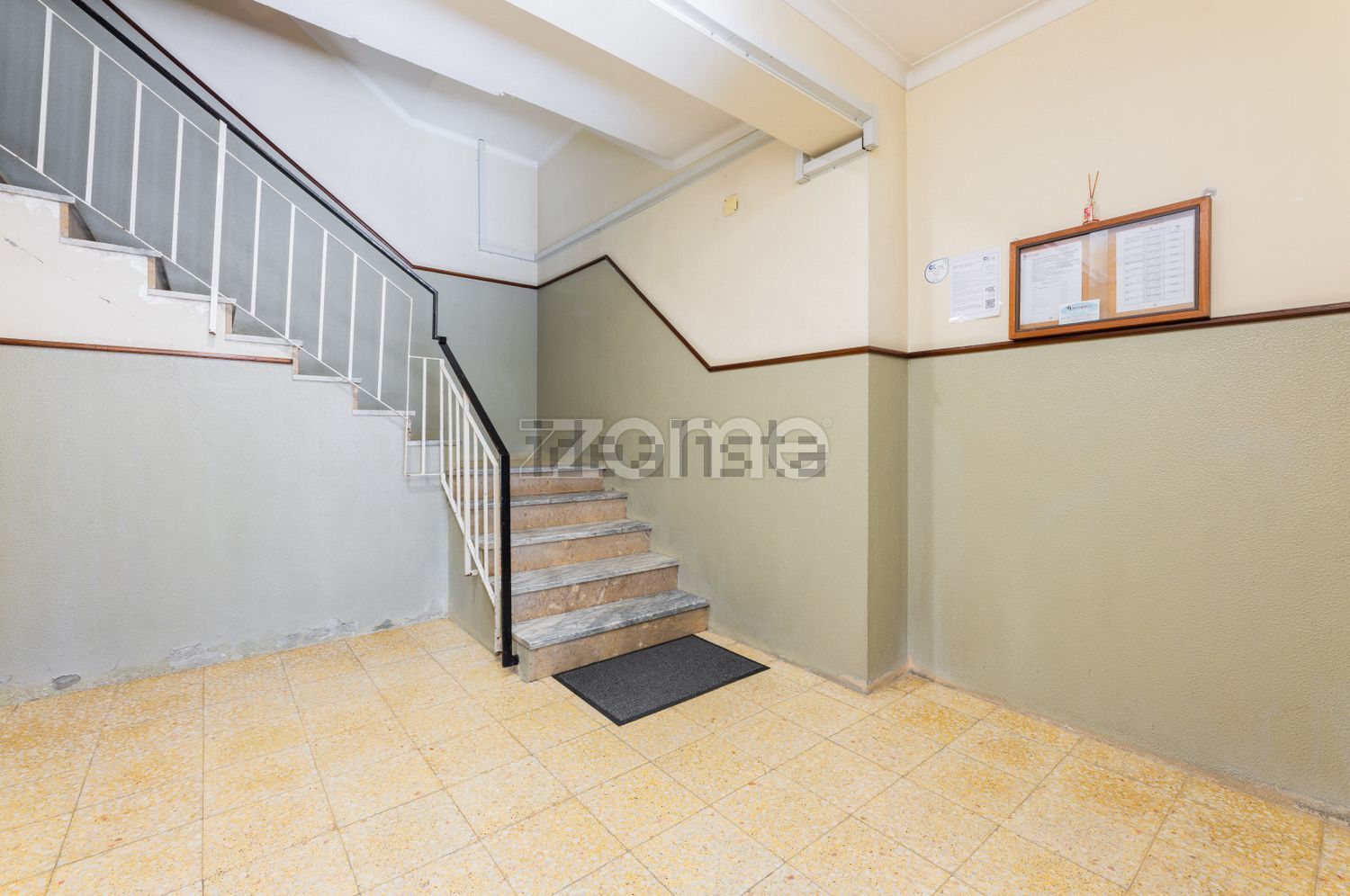 公寓 t3出售在Rua Damião de Góis, 174 - 详情