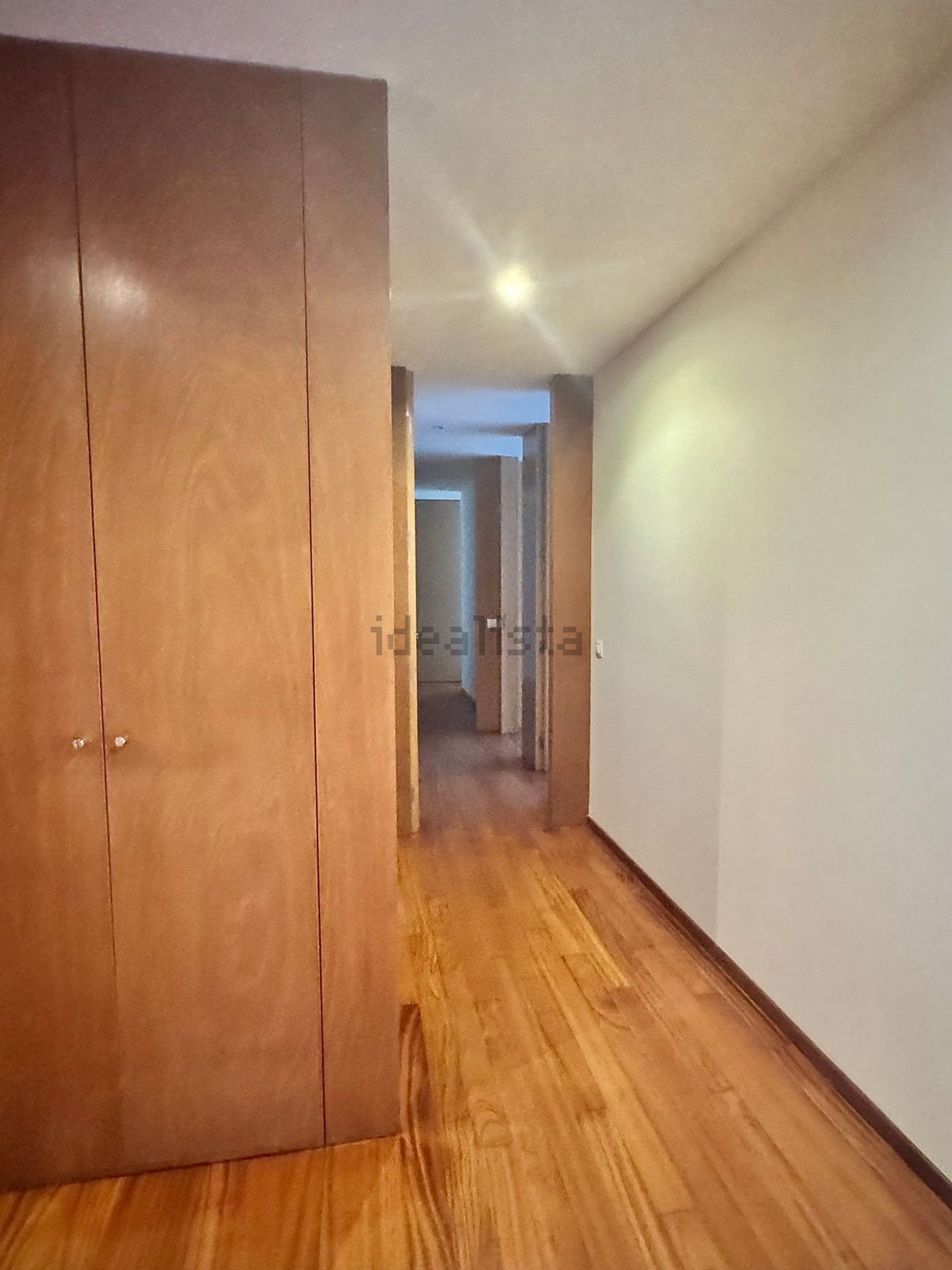 公寓 t3出售在Avenida Alcaides de Faria, 305 - 过道