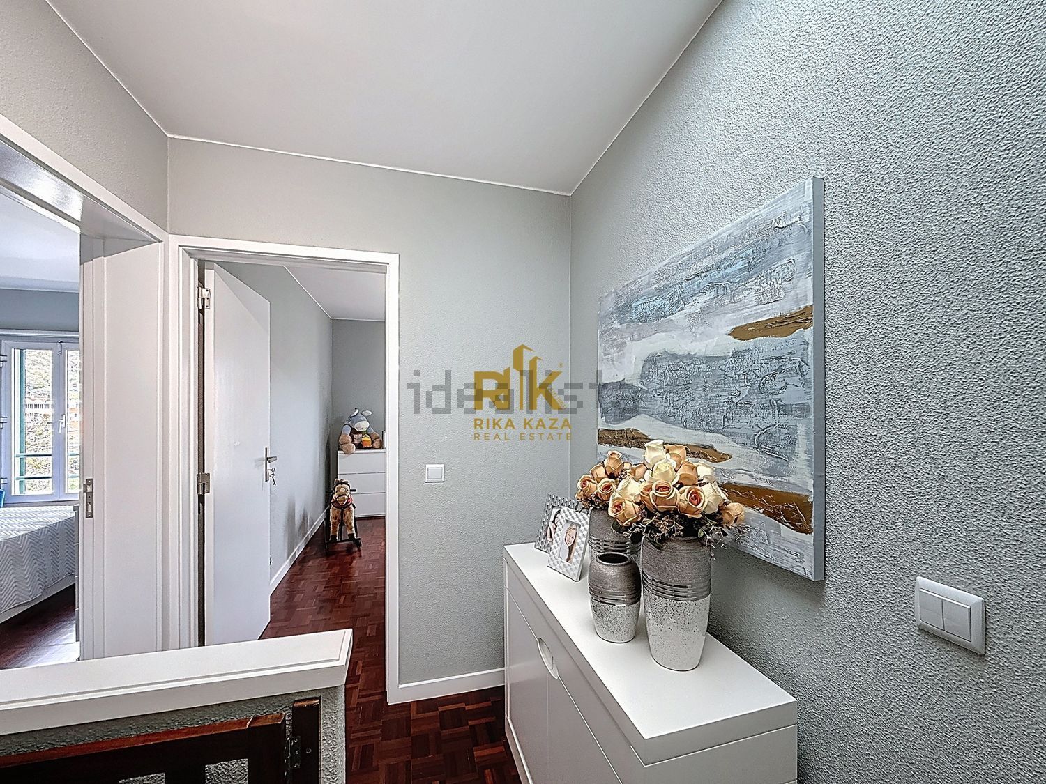 公寓 t4出售在Avenida da Madalena , Conjunto Habitacional Madalena , Bloco F2 s/n - 照片