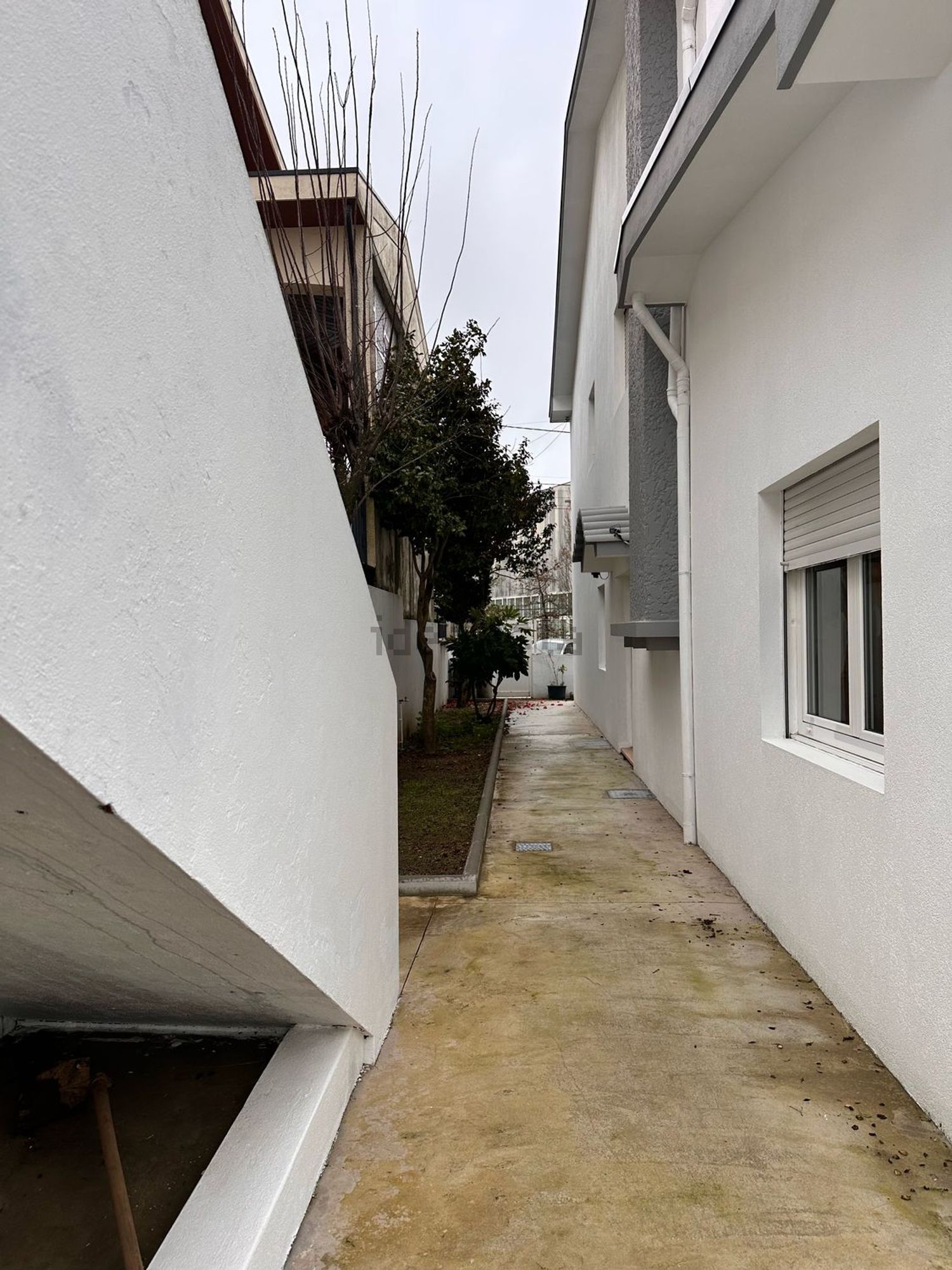 出租小楼房或独栋别墅在Rua Serafim da Cruz, 563 - 花园