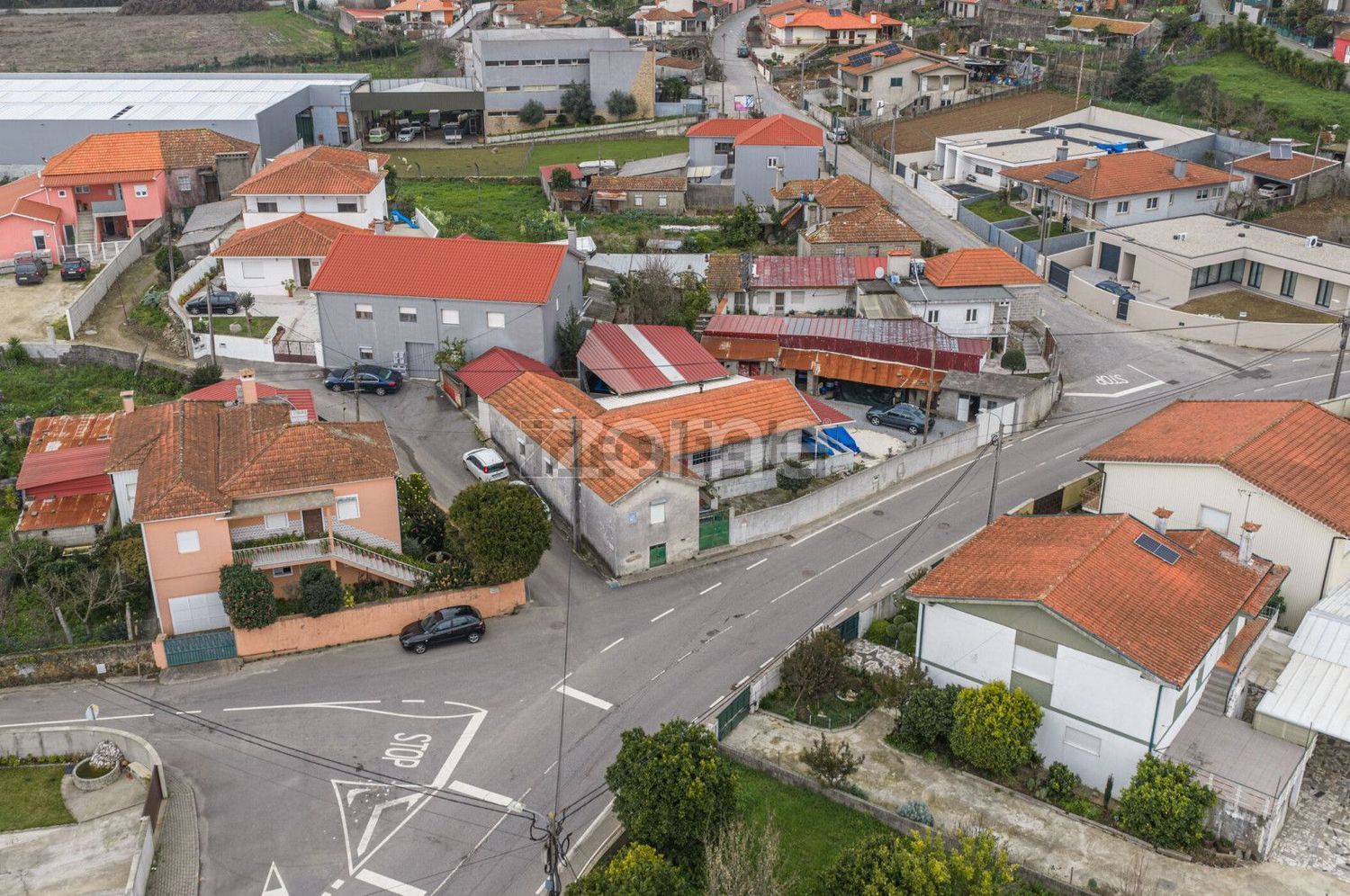 小楼房或独栋别墅出售在Rua de São Mamede, 74 - 详情