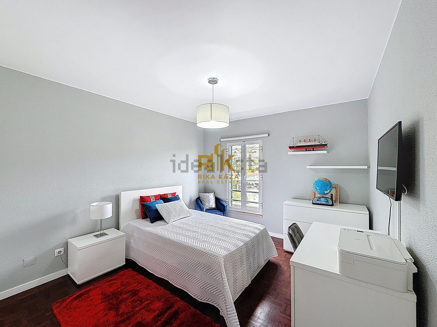 公寓 t4出售在Avenida da Madalena , Conjunto Habitacional Madalena , Bloco F2 s/n - 卧室
