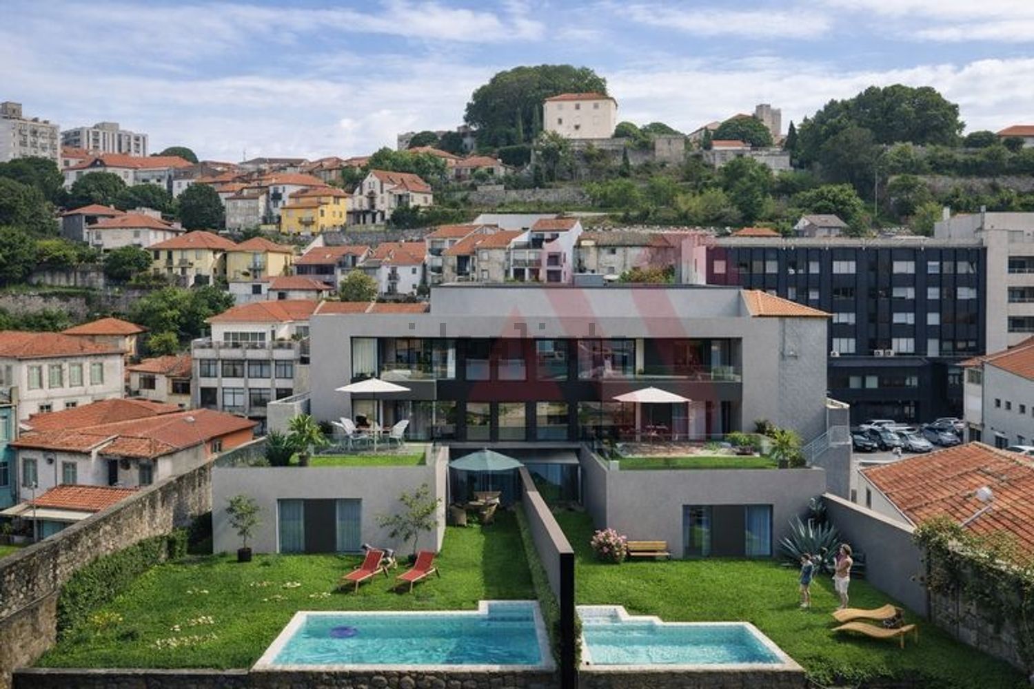 公寓 t3出售在Rua da Corujeira de Baixo, 349 - 游泳池