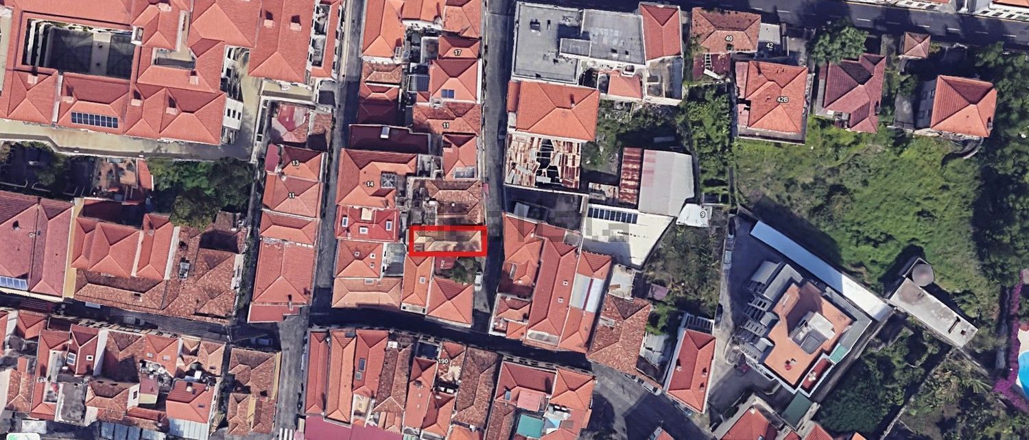 小楼房出售在Travessa de João Ribeiro, 3 a - 详情
