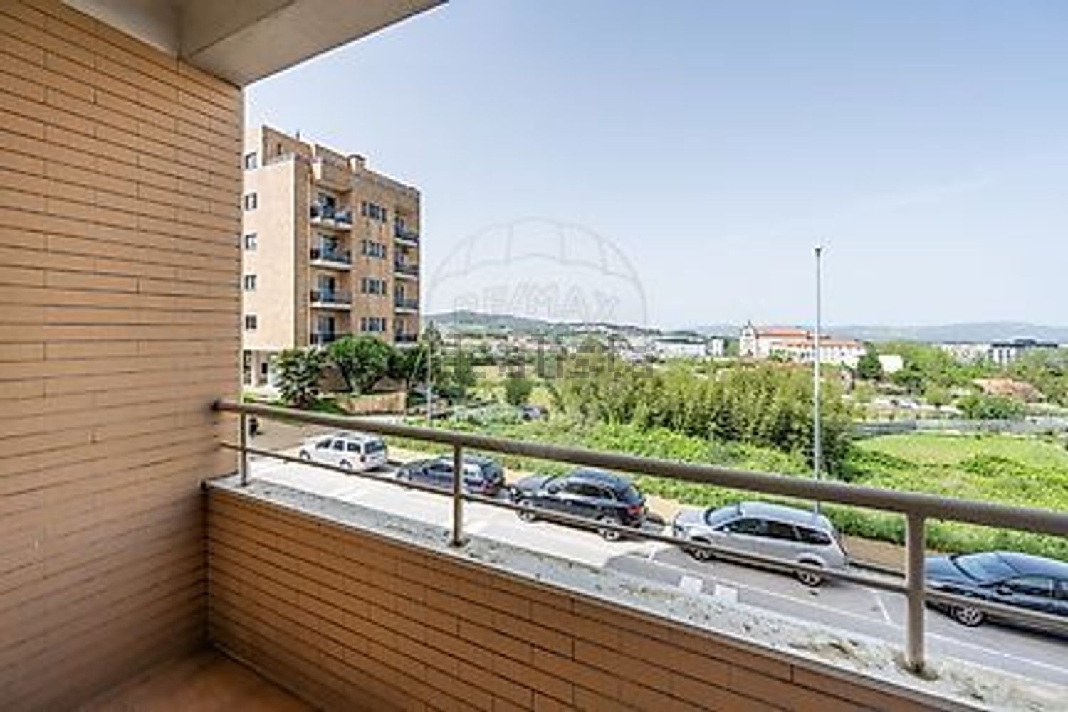 公寓 t2出售在Rua José da Cunha, 49 - 阳台