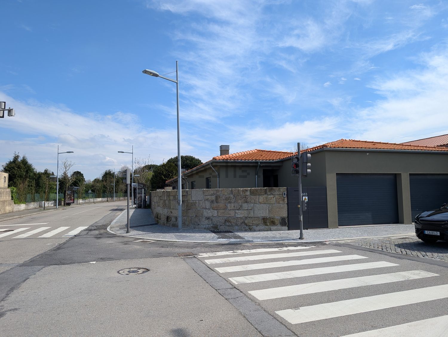 出租双拼别墅在Rua da Estrada, 683 - 外立面