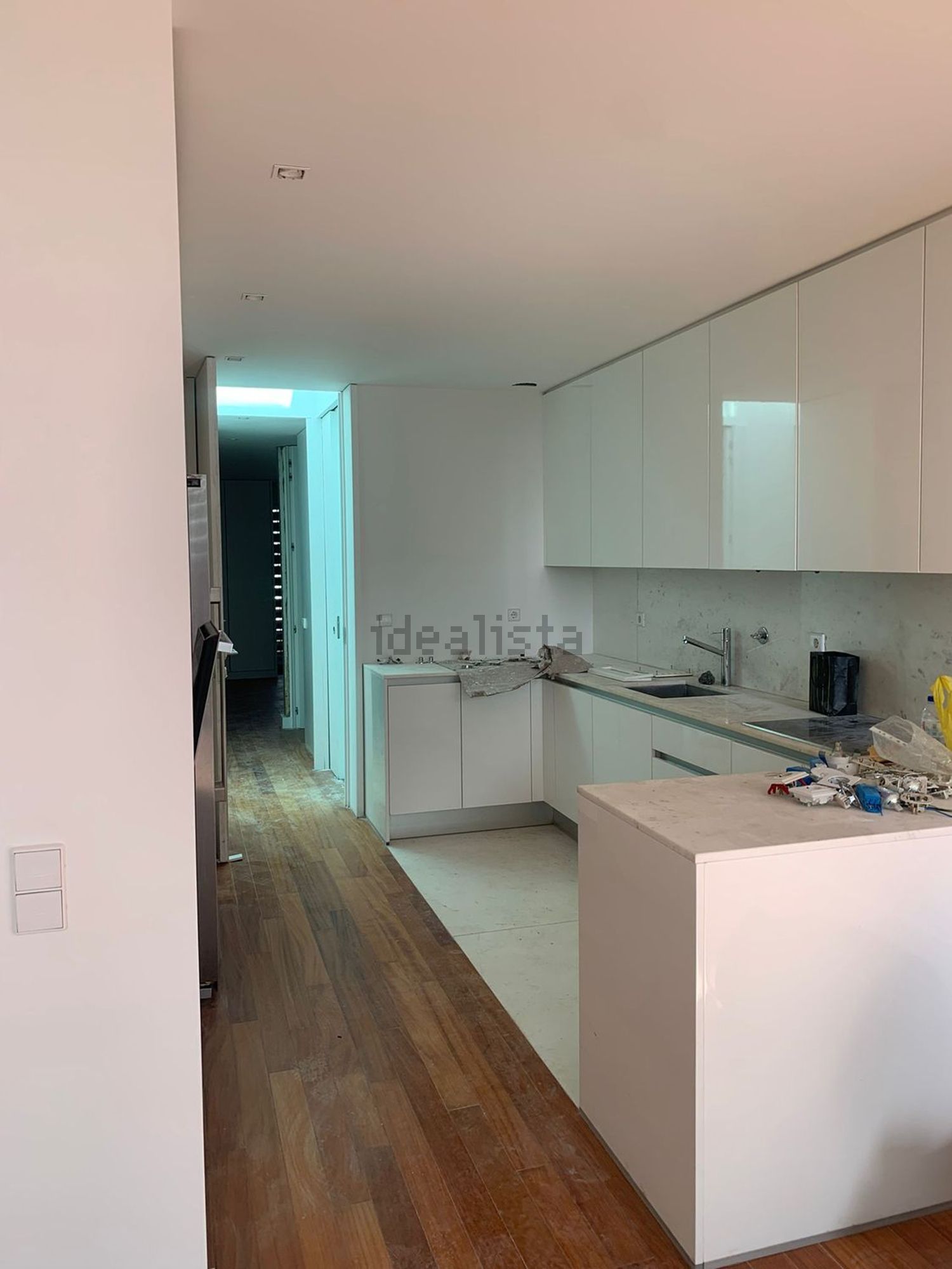 小楼房或独栋别墅出售在Rua dos Tulipeiros - 厨房