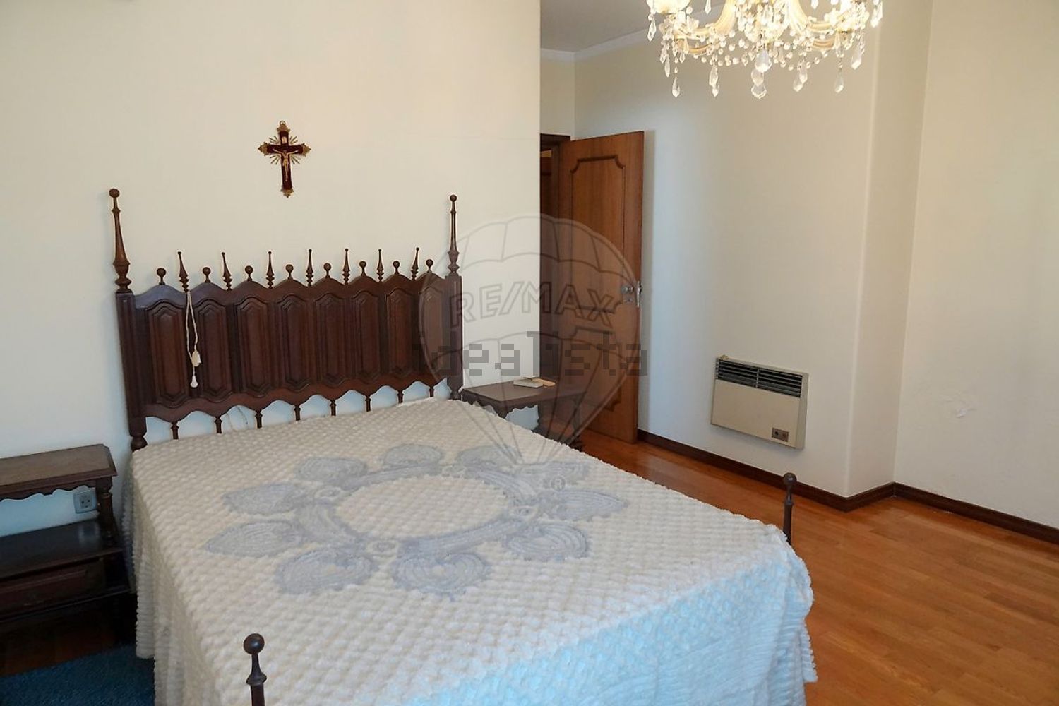 小楼房或独栋别墅出售在 Margaride (Santa Eulália) - Várzea - Lagares - Varziela - Moure - 卧室