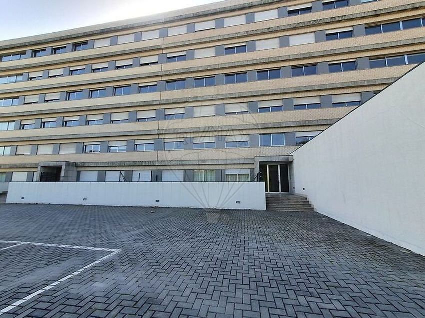 公寓 t3出售在Rua Ponte de Moreira