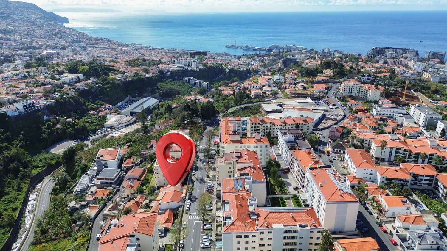 小楼房或独栋别墅出售在Avenida da Madalena s/n - 视线