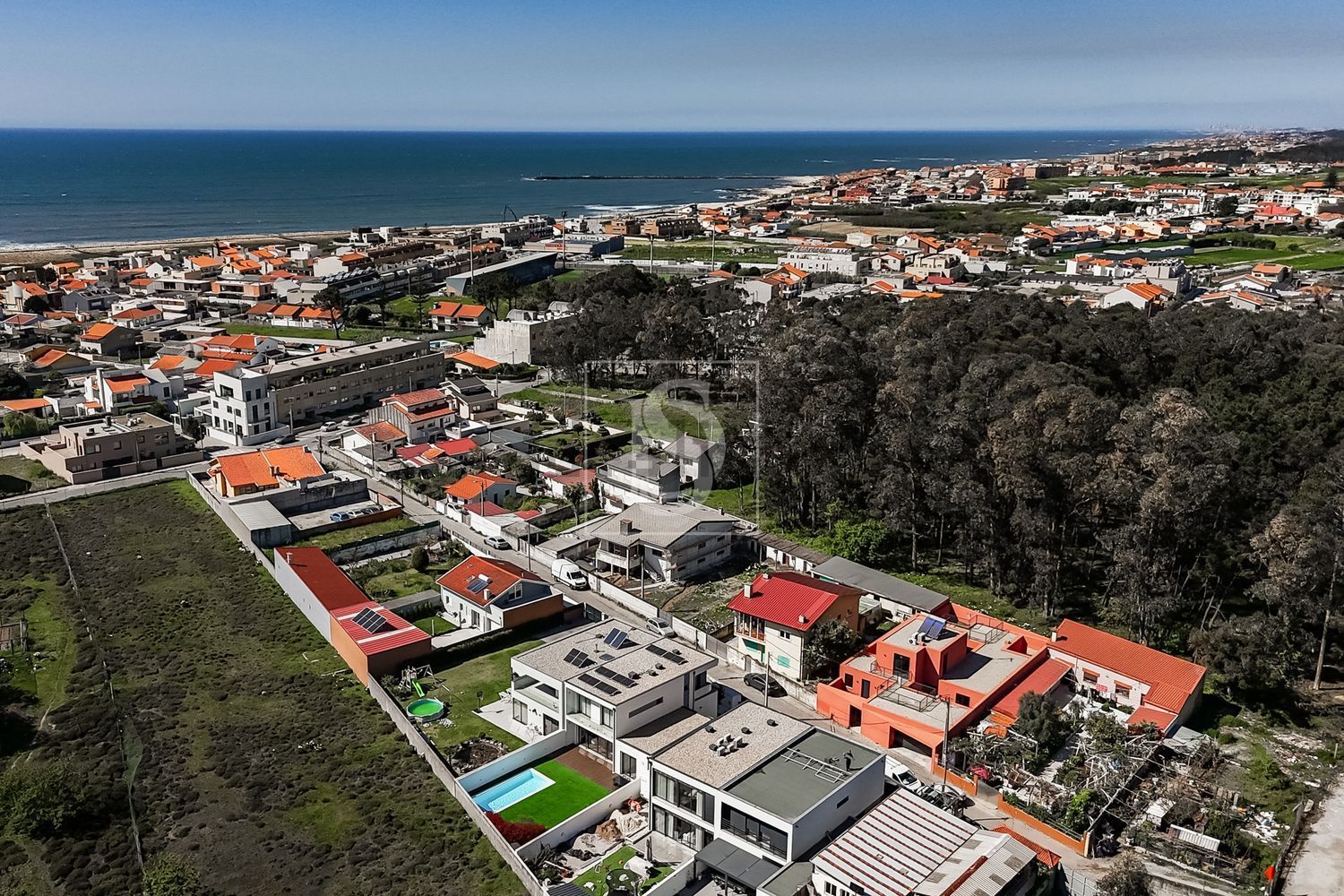小楼房或独栋别墅出售在 Perafita - Lavra - Santa Cruz do Bispo - 视线