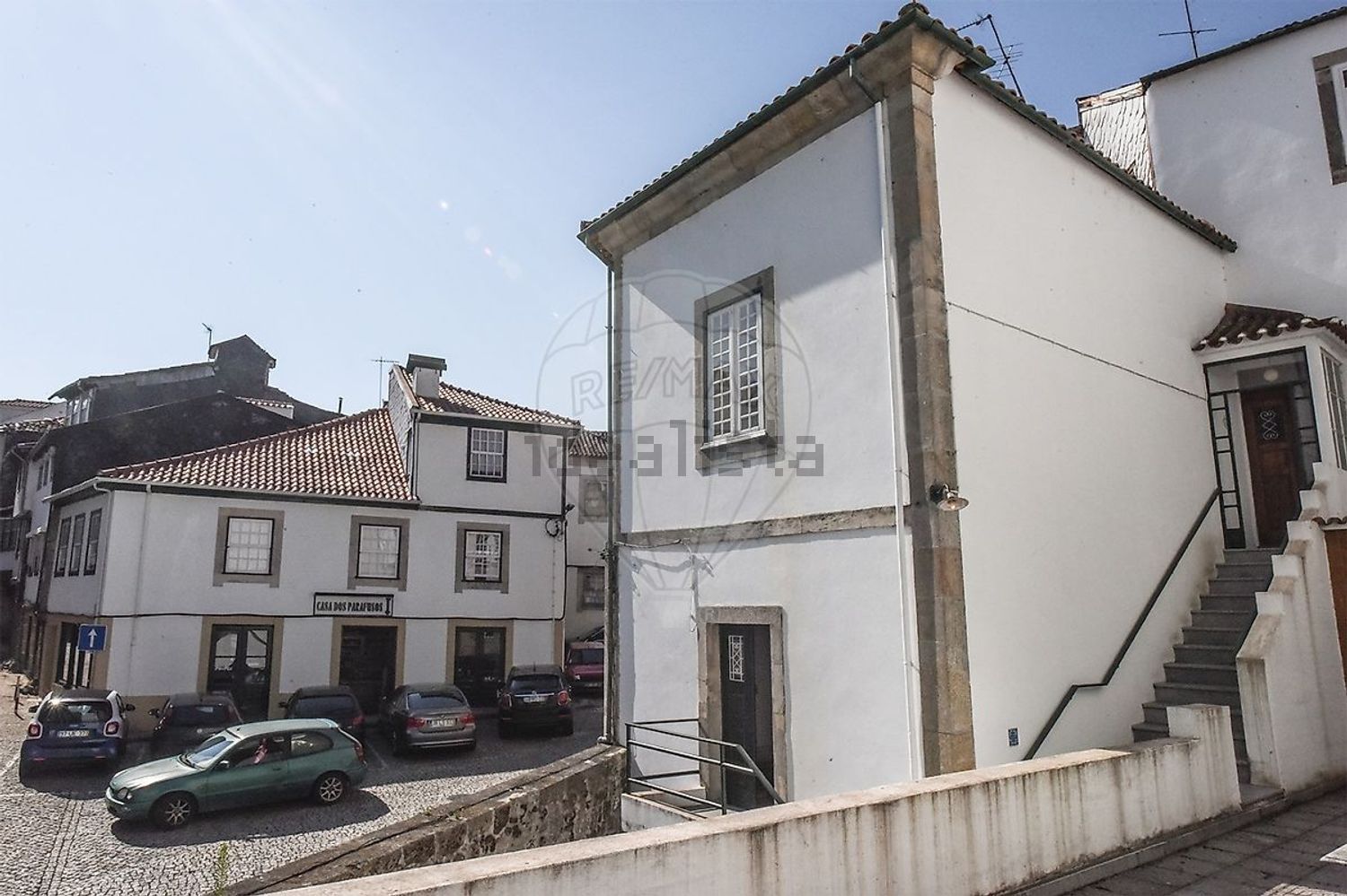 小楼房或独栋别墅出售在Rua de São Lázaro - 外立面