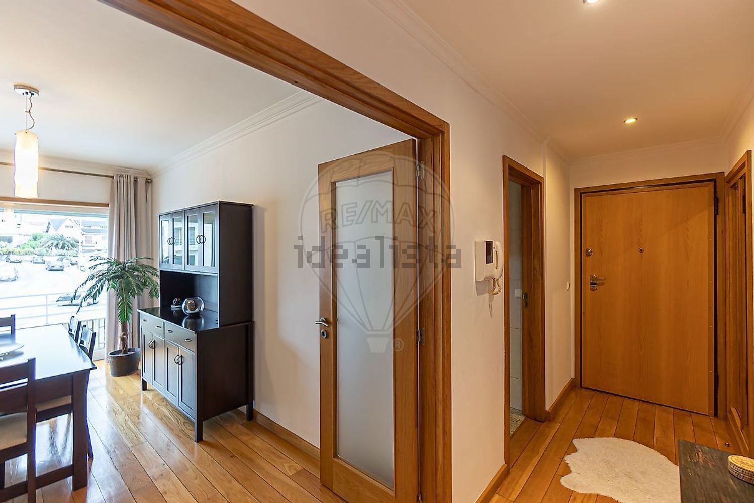 公寓 t2出售在Rua dos Castanheiros, 292 - 前厅