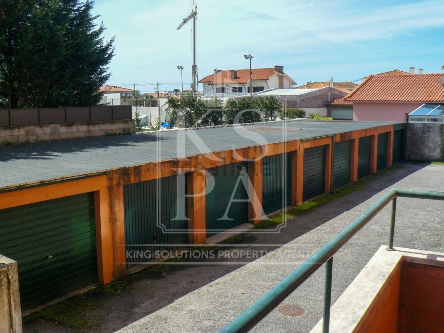 出租公寓 t2在Avenida Pedro Nunes - 停车位