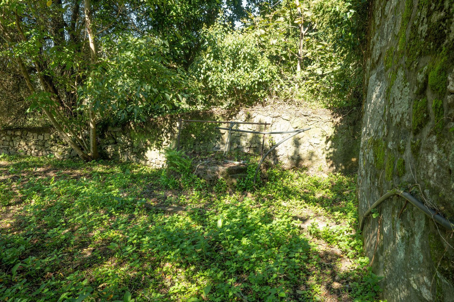 小楼房或独栋别墅出售在Travessa da Aldeia, 38 - 花园