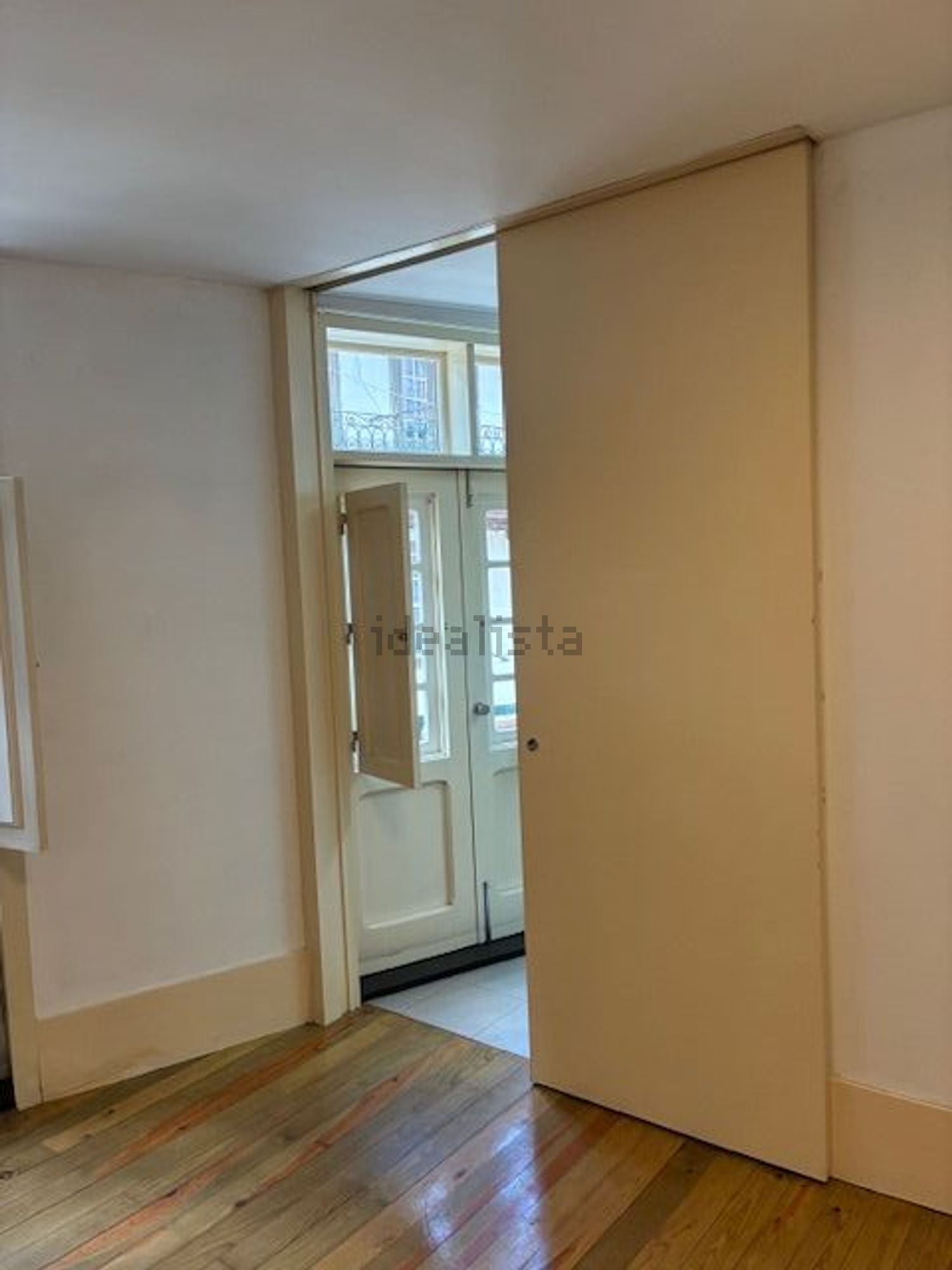 出租公寓 t2在Rua Egas Moniz, 83 NAAndar - 客厅