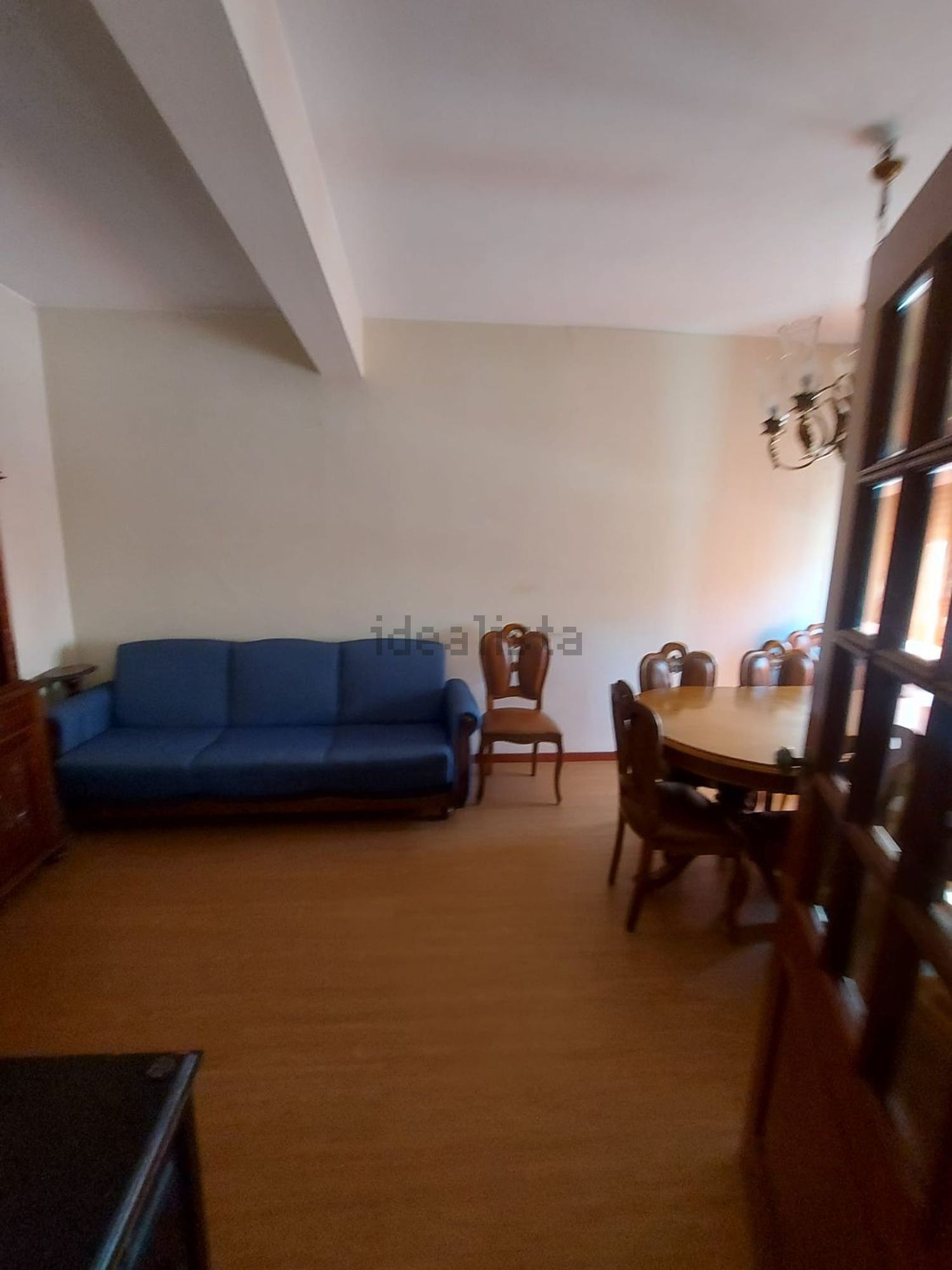 出租公寓 t2在Rua Dom Frei Martin Fagundes, 226 - 客厅