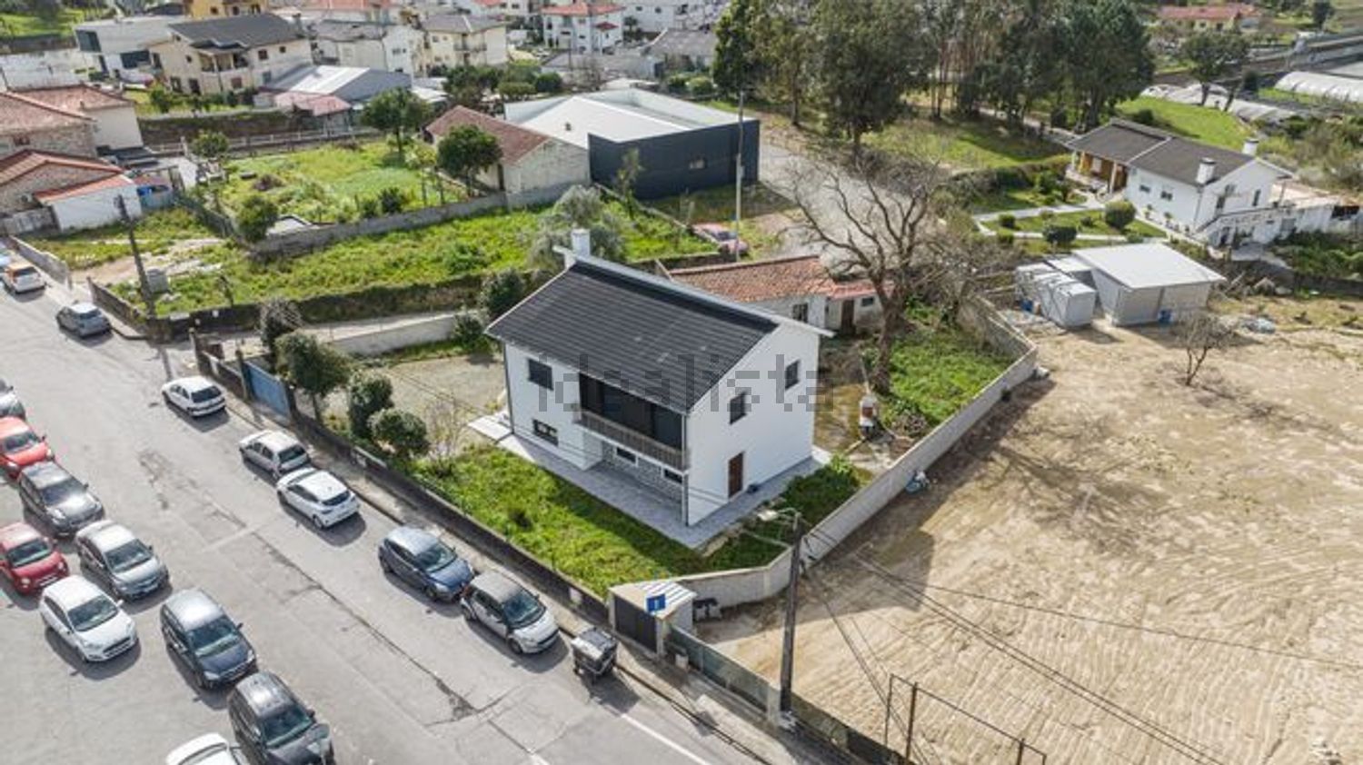 小楼房或独栋别墅出售在Rua de Mazagão, 5 - 外立面