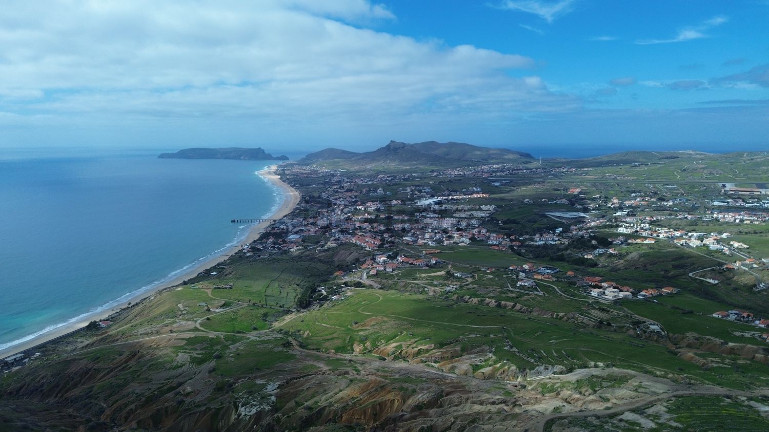 小楼房或独栋别墅出售在Porto Santo - 视线