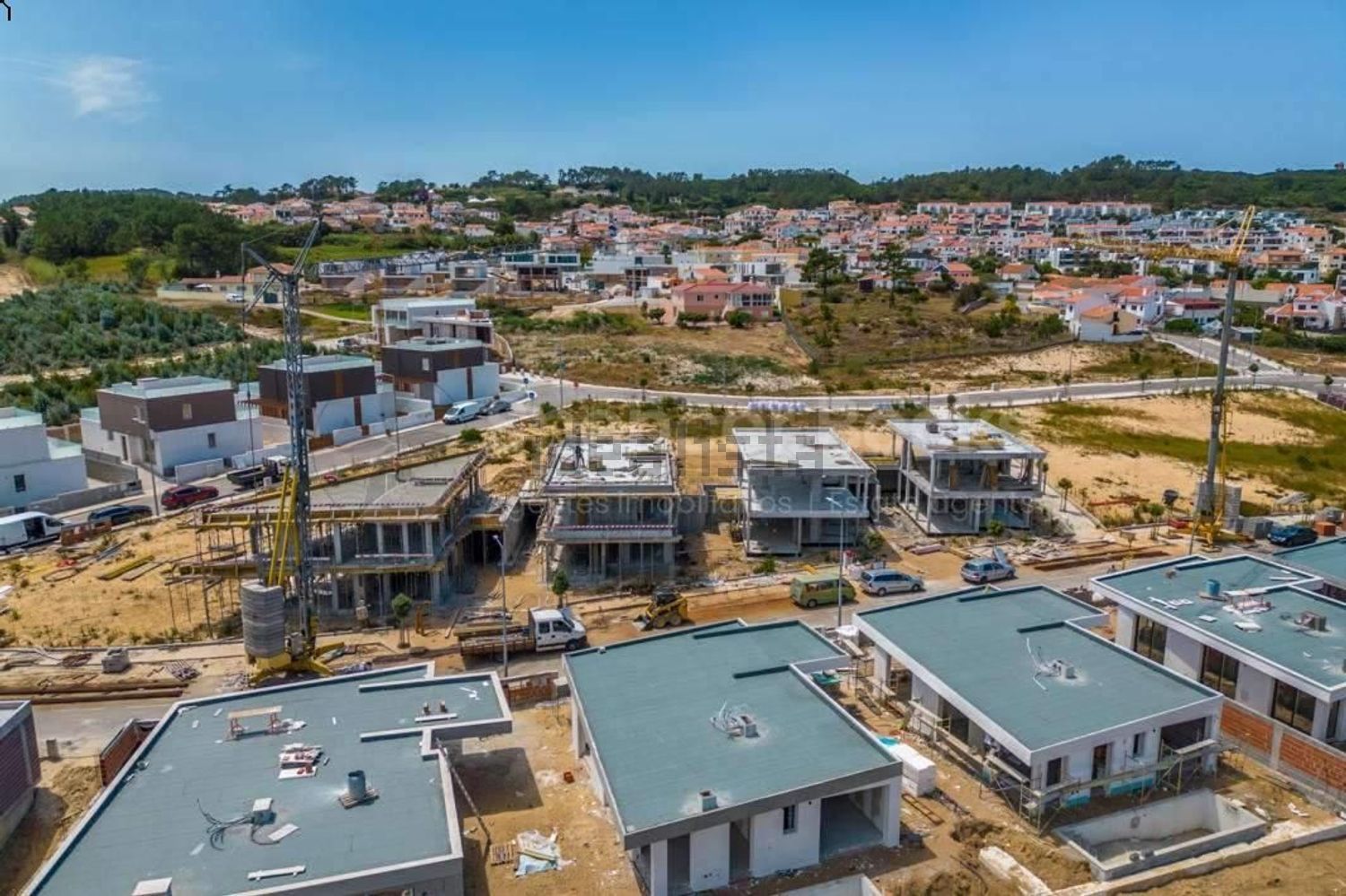 小楼房或独栋别墅出售在Tornada e Salir do Porto - 施工照片