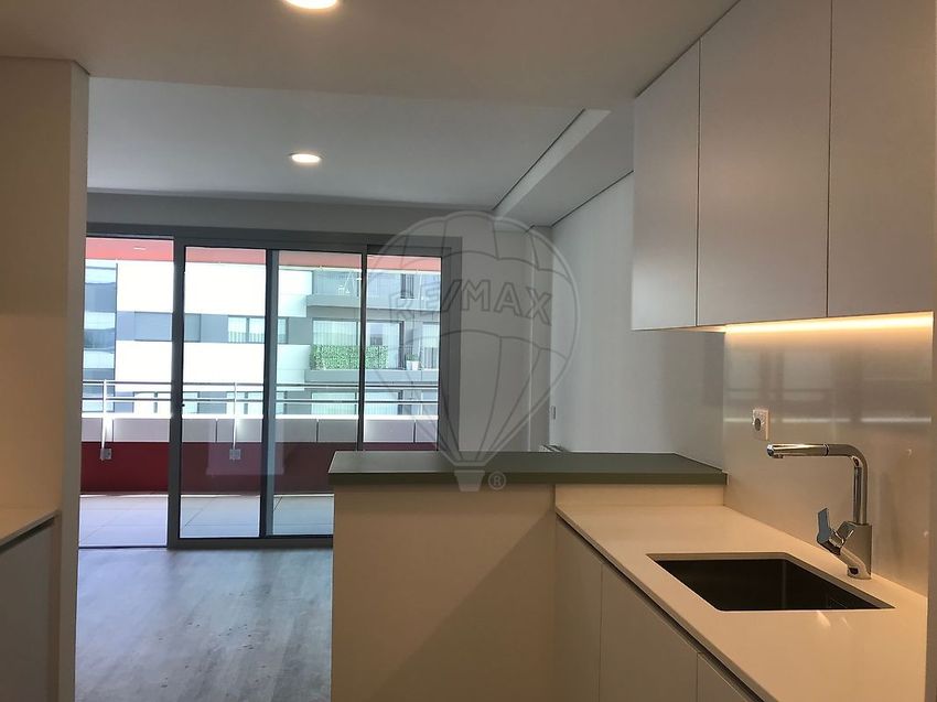 出租公寓 t2Vereda 1 à Rua dos 4 Caminhos