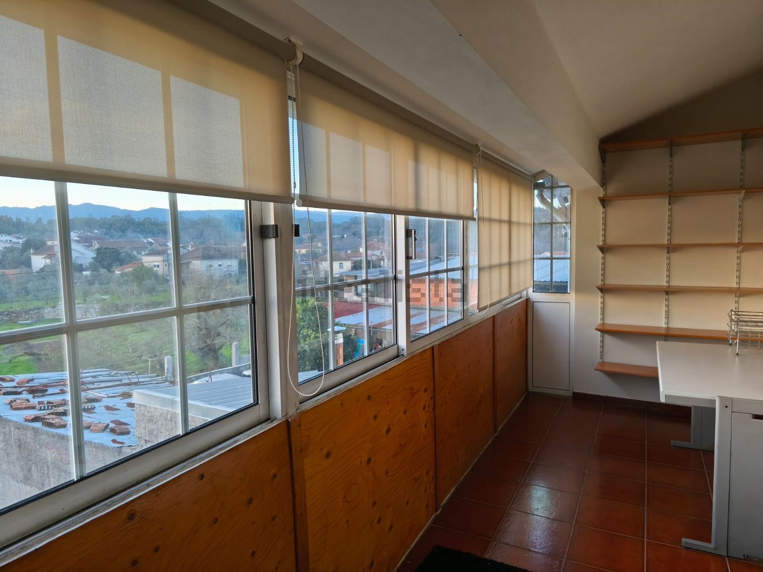 出租小楼房或独栋别墅在Avenida São João, 36 - 阳台