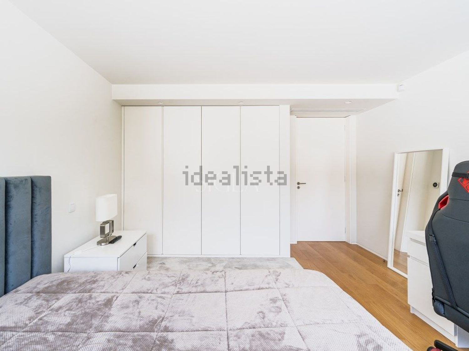 小楼房或独栋别墅出售在Avenida Sagres - 卧室