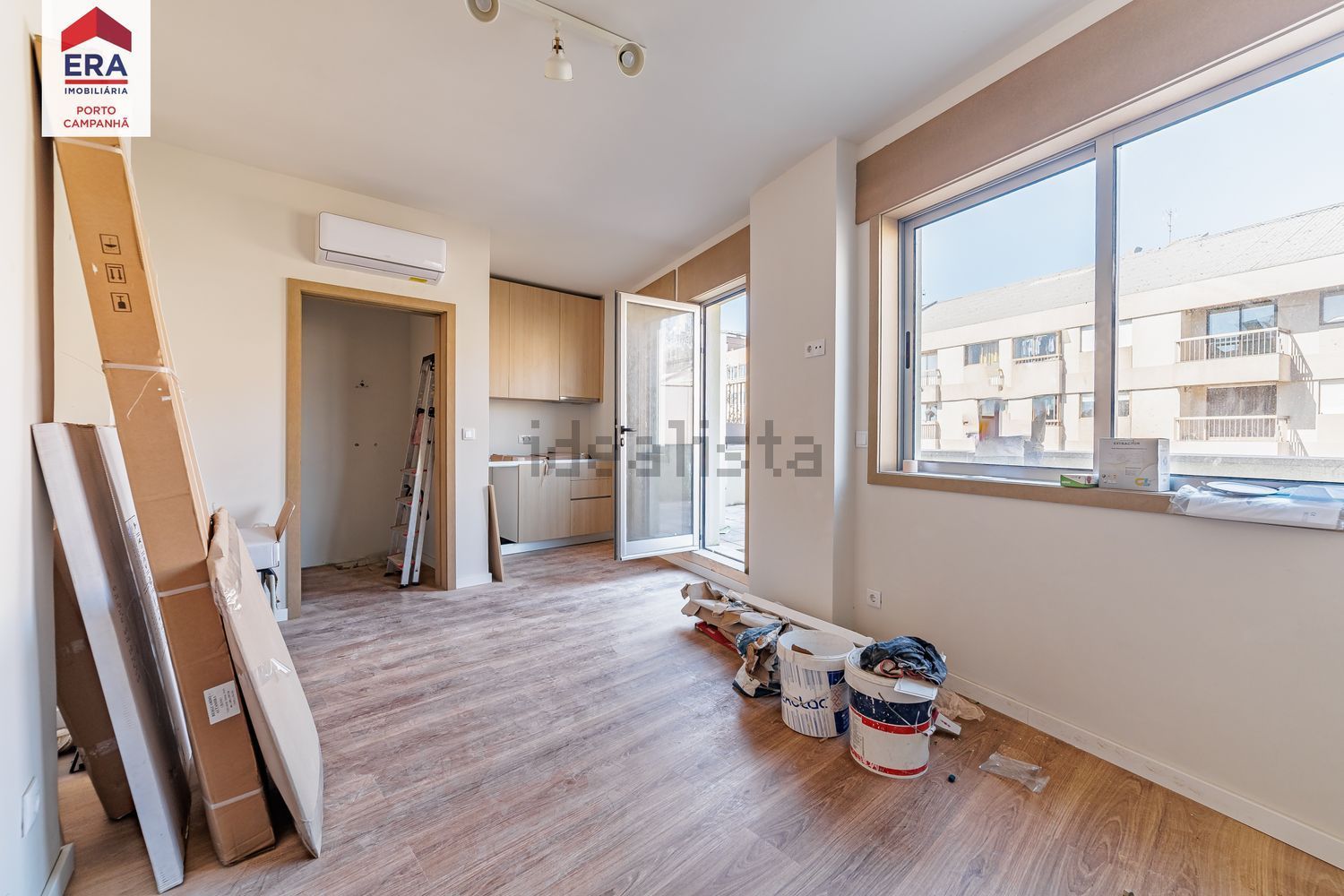 T0（单人公寓）出售在Rua de Pinto Bessa - 居住