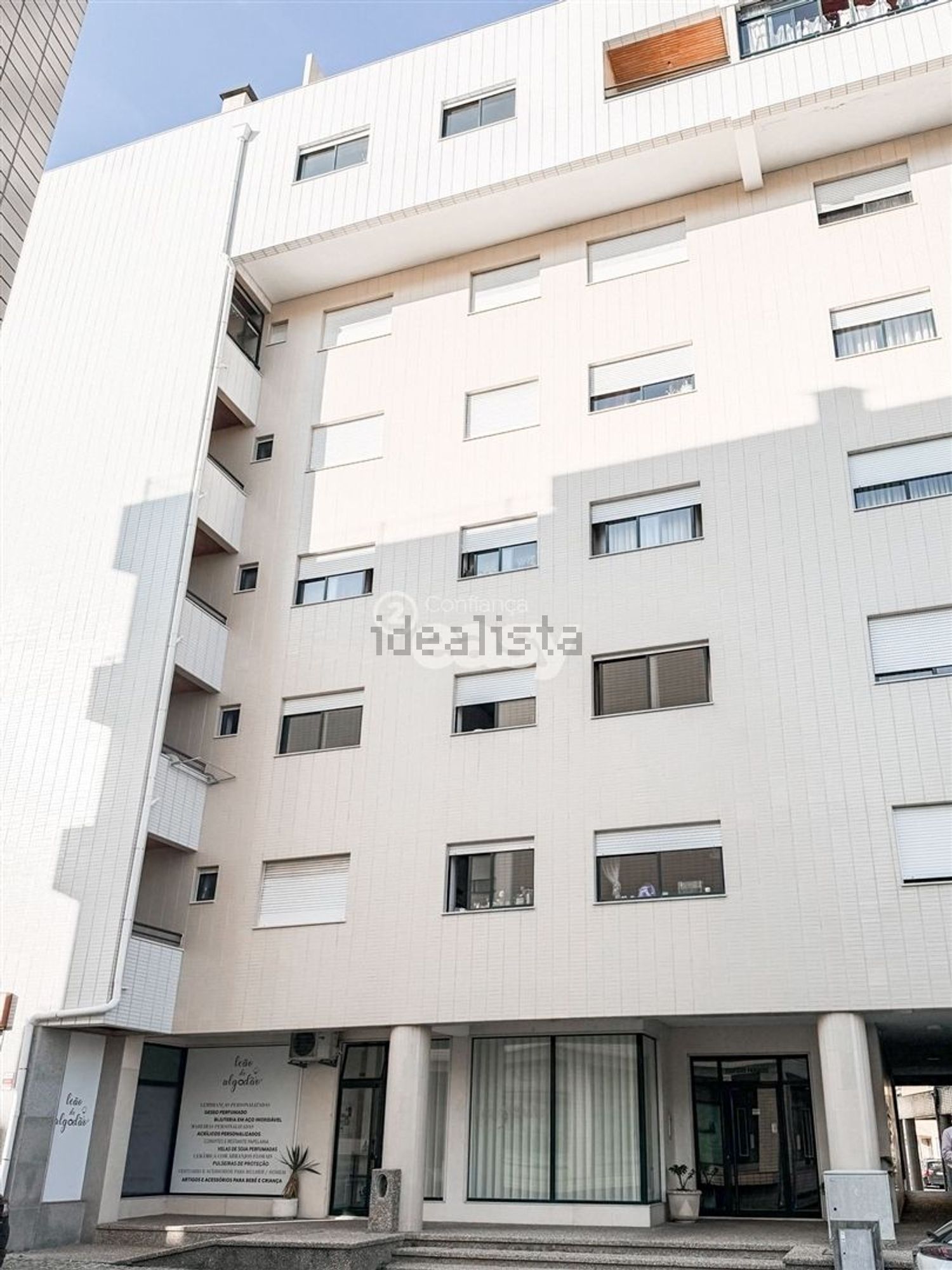 公寓 t3出售在Arcozelo - 视线